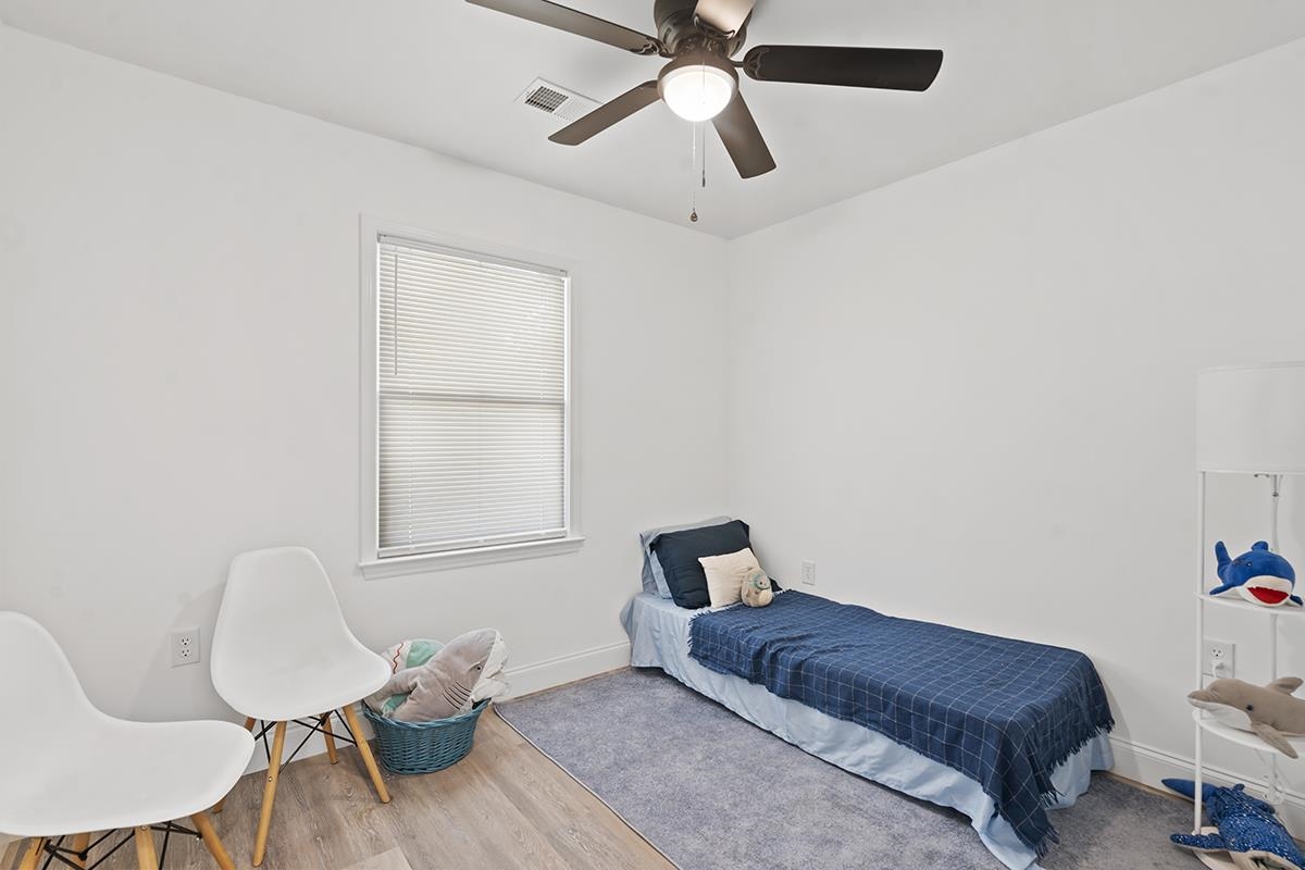 709 Quarry Street Property Photo 10