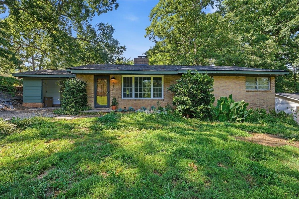 650 Springhill Avenue Property Photo 3