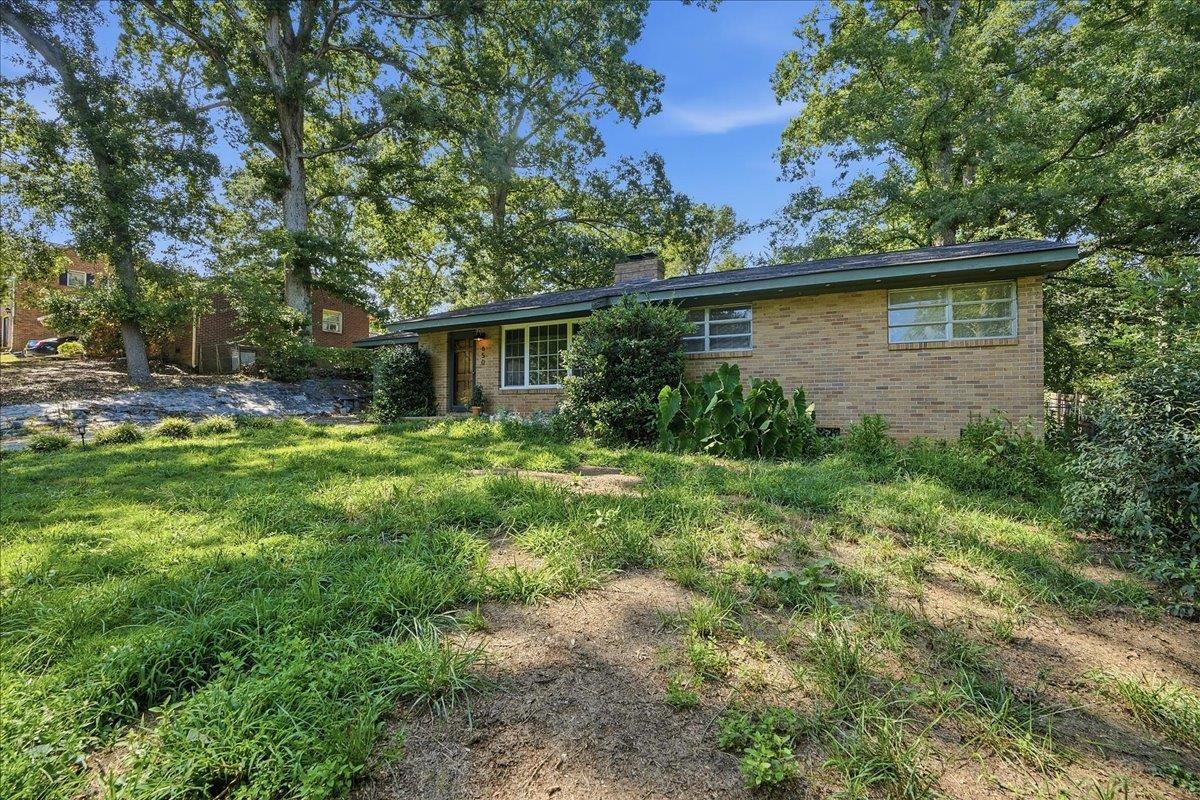 650 Springhill Avenue Property Photo 5