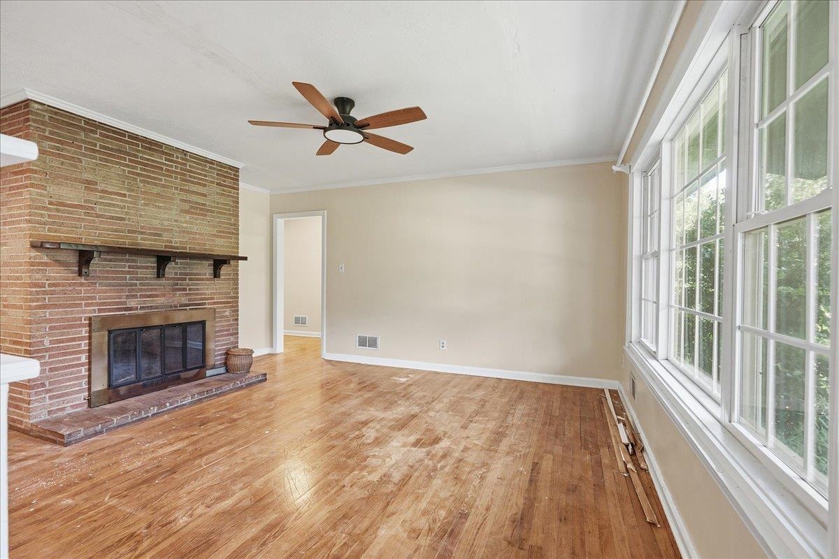 650 Springhill Avenue Property Photo 7