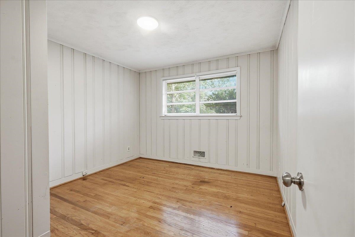 650 Springhill Avenue Property Photo 20