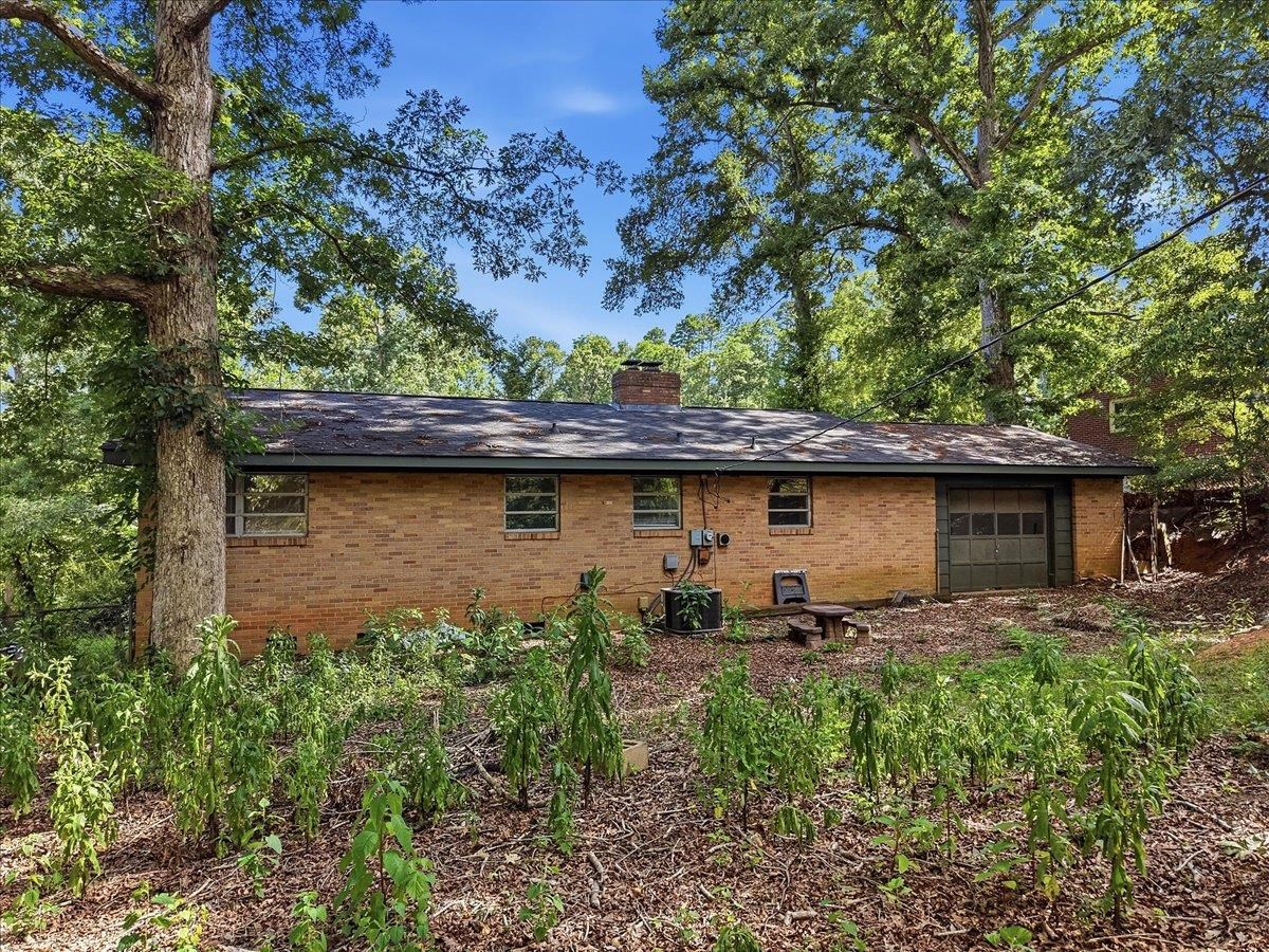 650 Springhill Avenue Property Photo 28