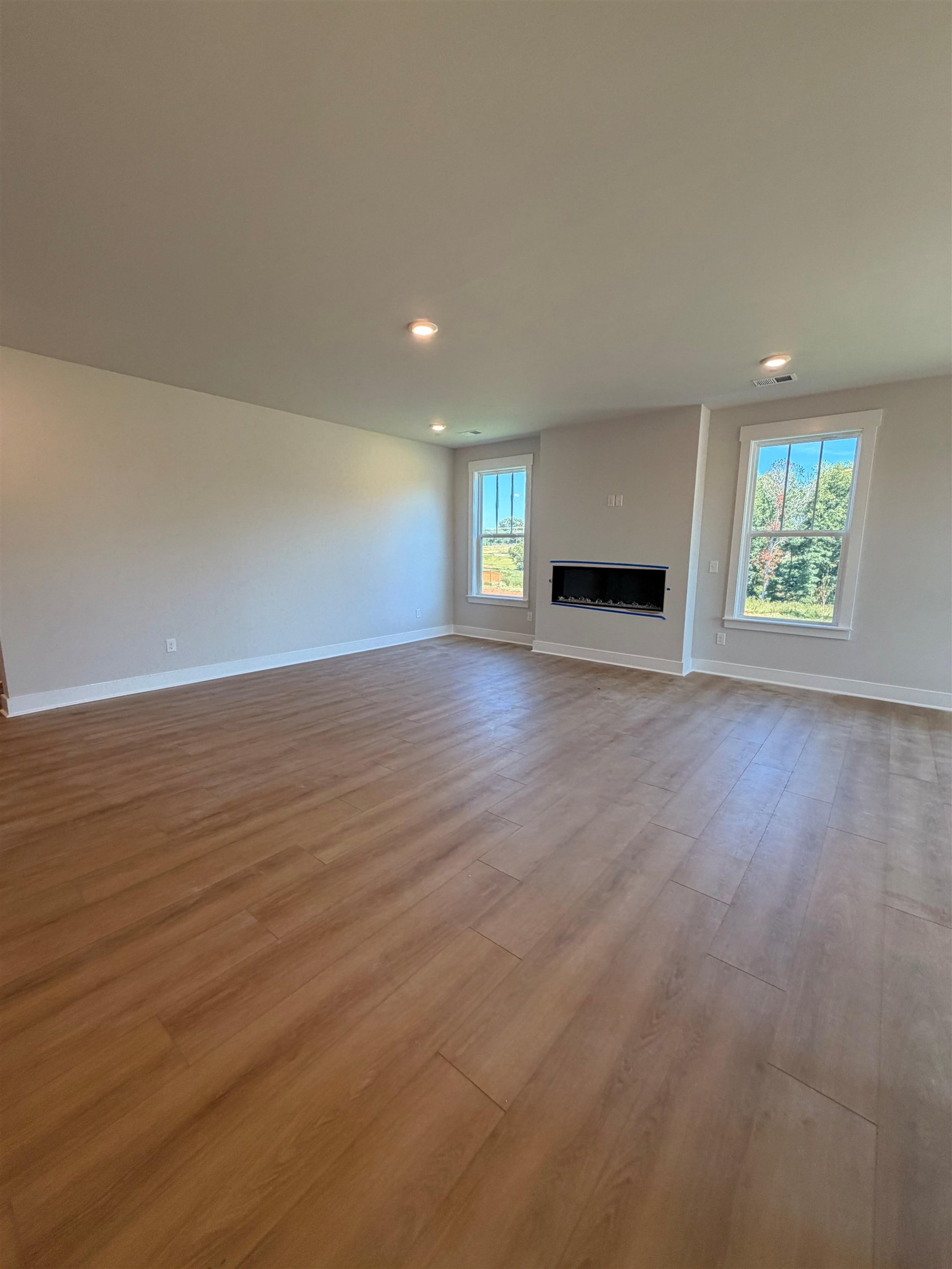 551 Winstone Trail Property Photo 3