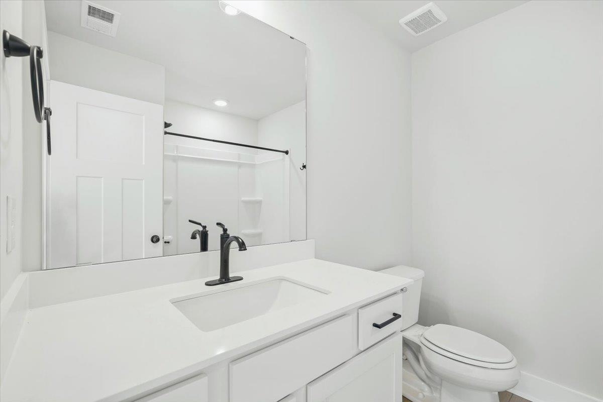 551 Winstone Trail Property Photo 27