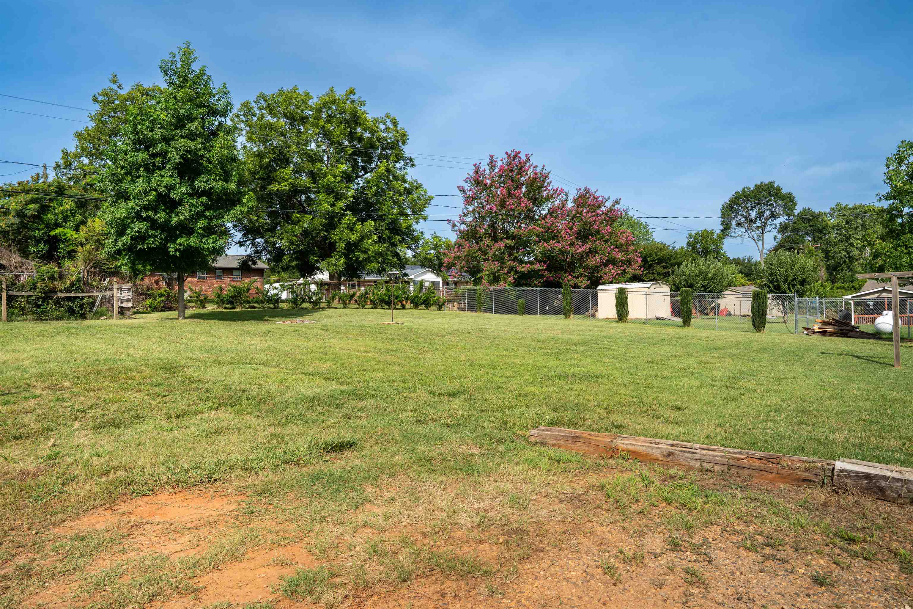 371 Dakota St Property Photo 38