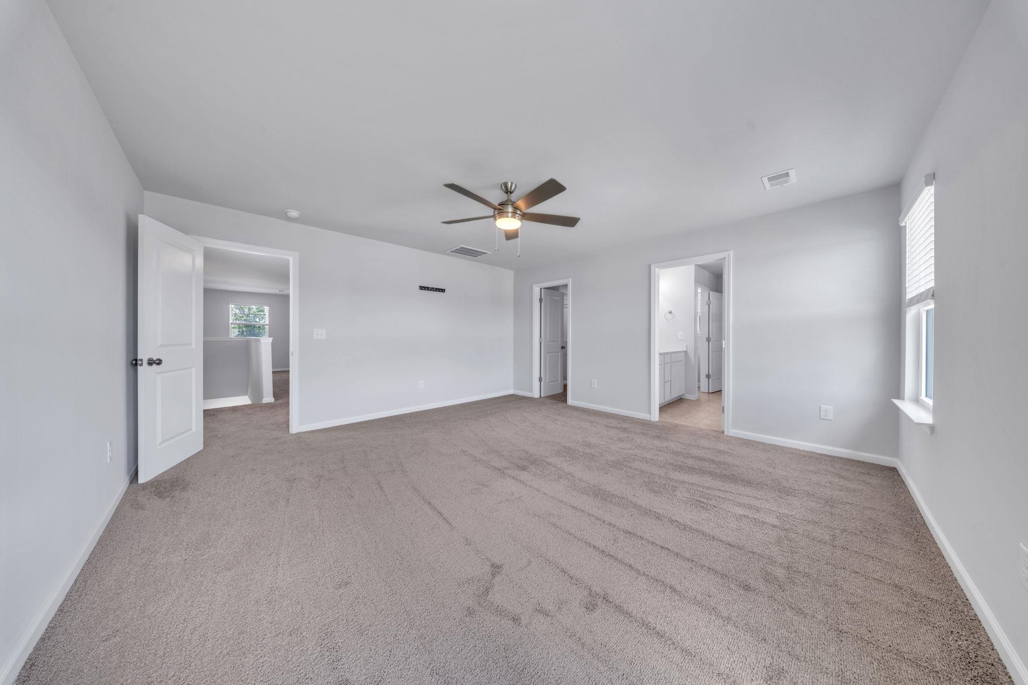 142 Gervais Circle Property Photo 13
