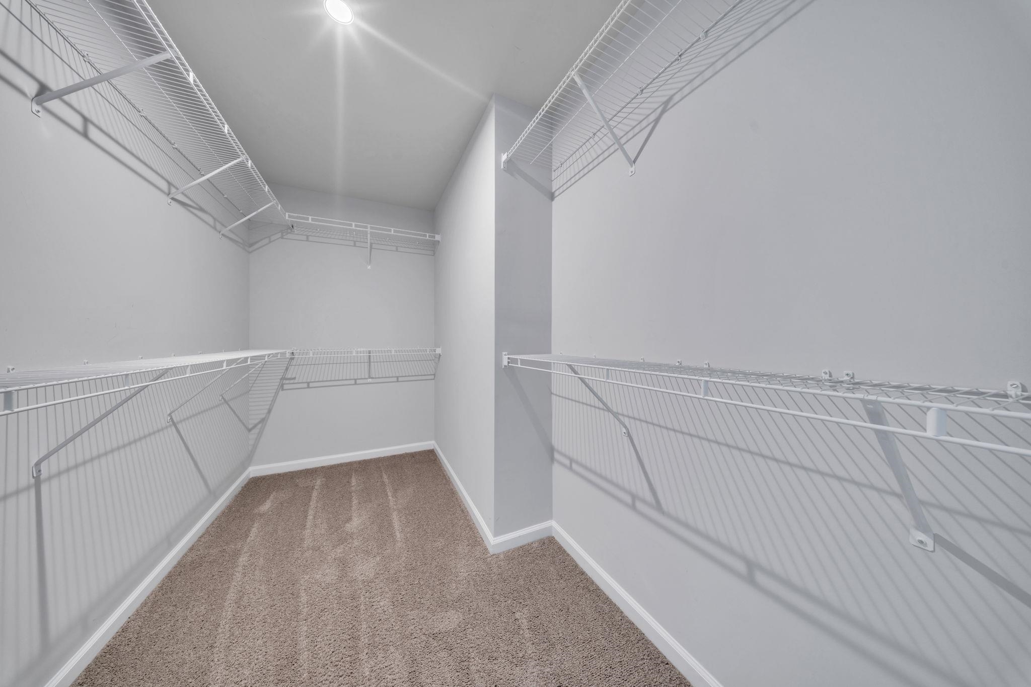 142 Gervais Circle Property Photo 16