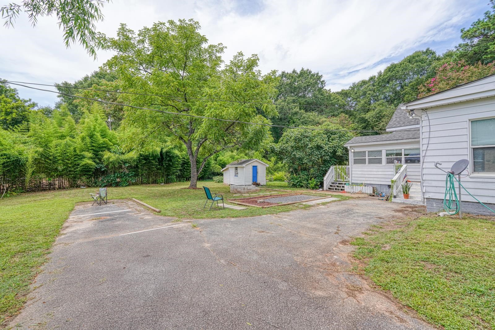 803 Saxon Avenue Property Photo 16
