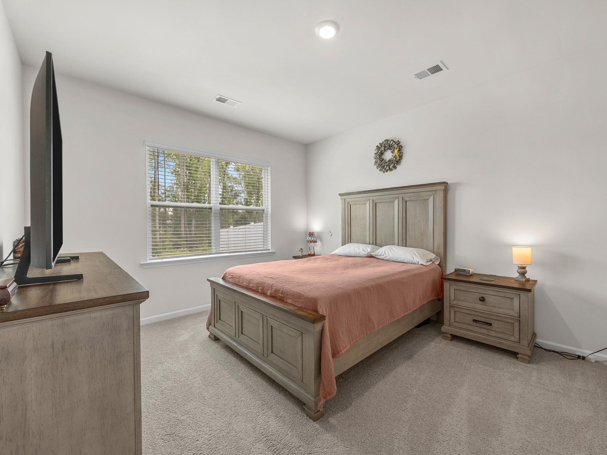 1036 Staghorn Avenue Property Photo 16