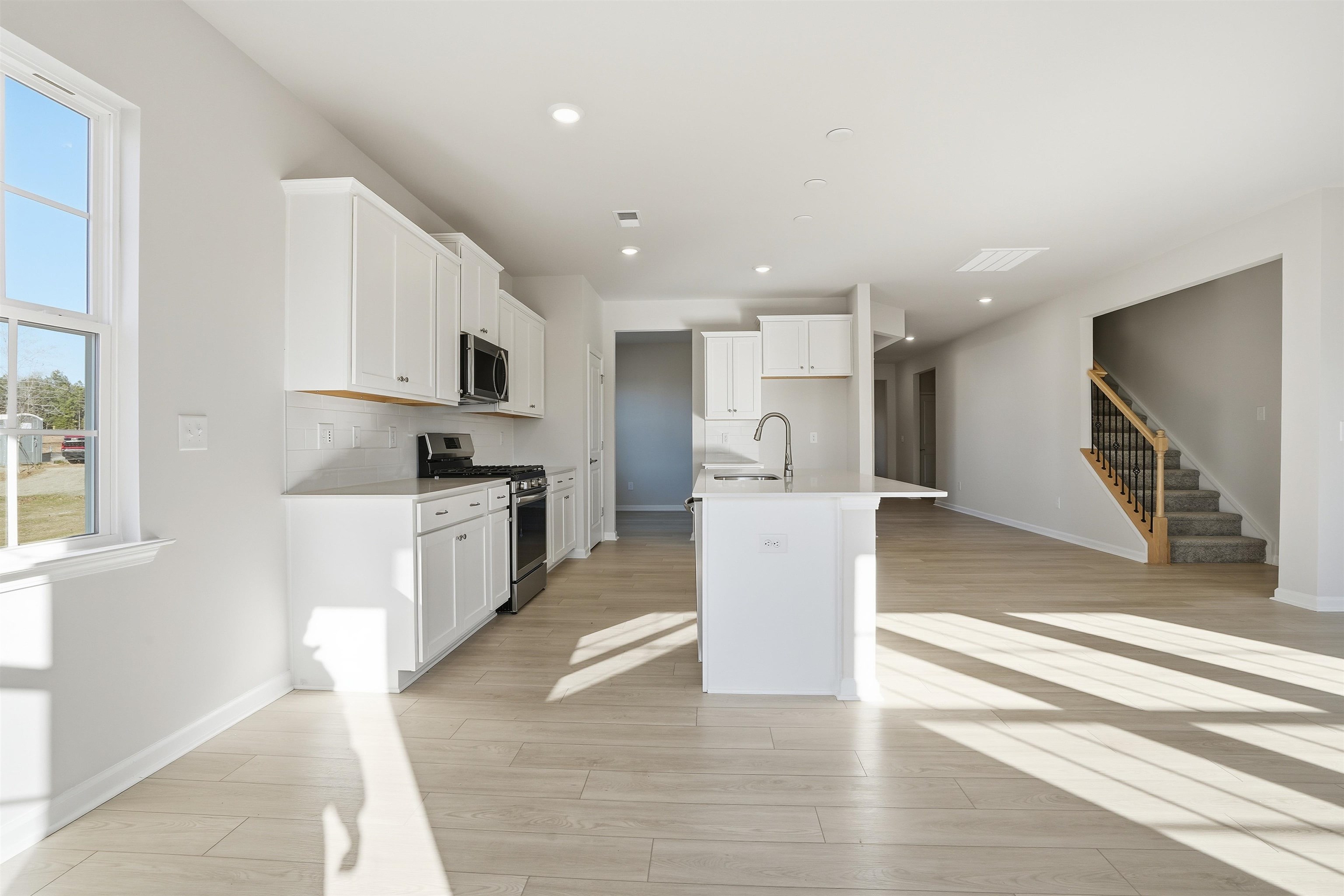 425 Adhurst Drive Property Photo 14