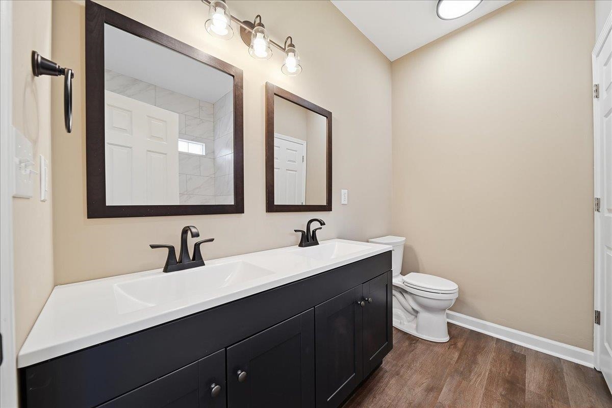 529 Fox Hurst Court Property Photo 19