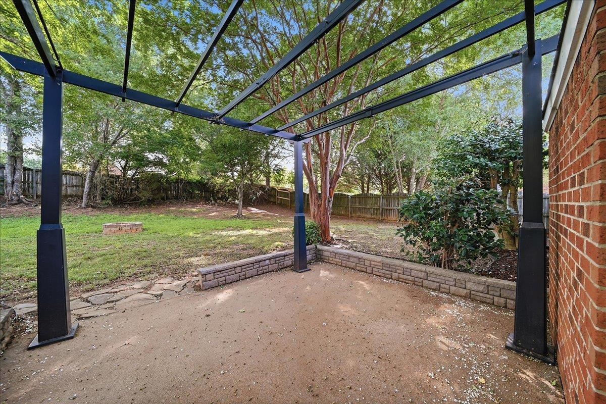 529 Fox Hurst Court Property Photo 28