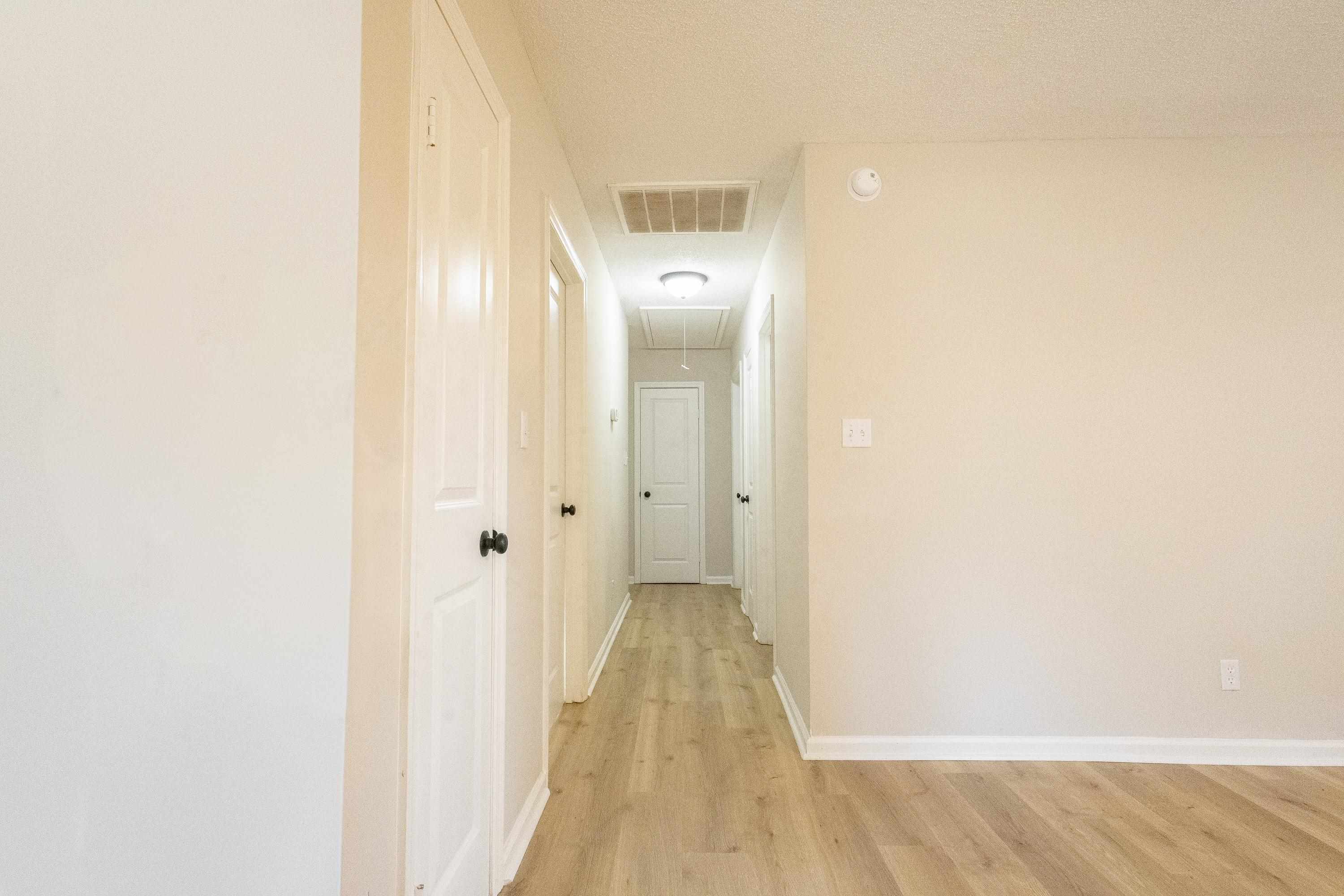 220 River Forest Drive Property Photo 17