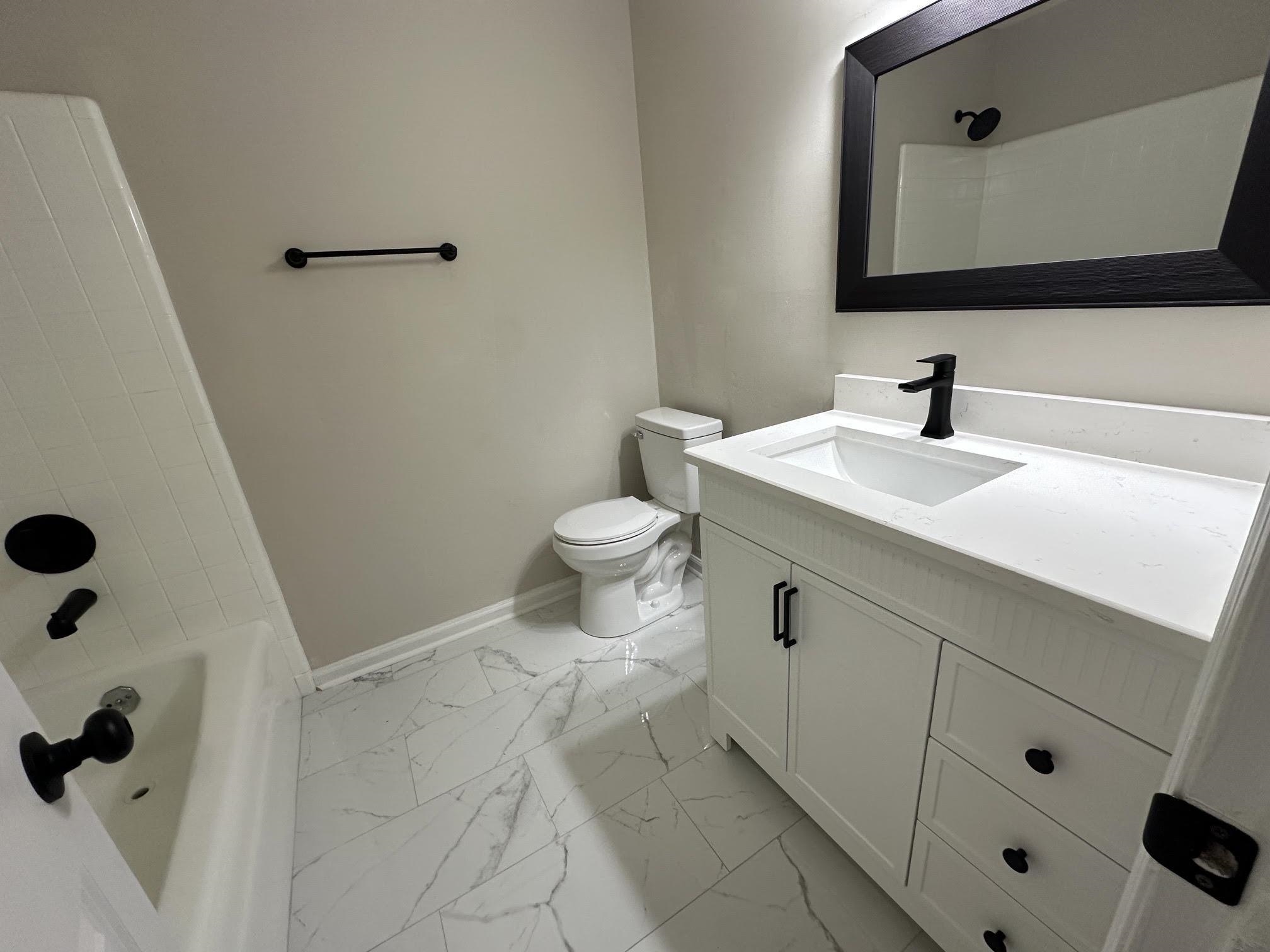 220 River Forest Drive Property Photo 19