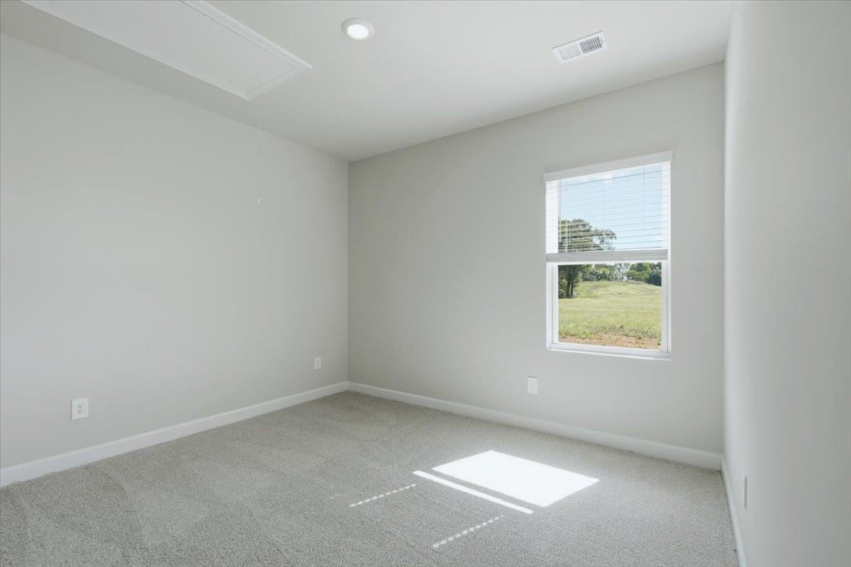 1025 Southwell Drive Property Photo 9