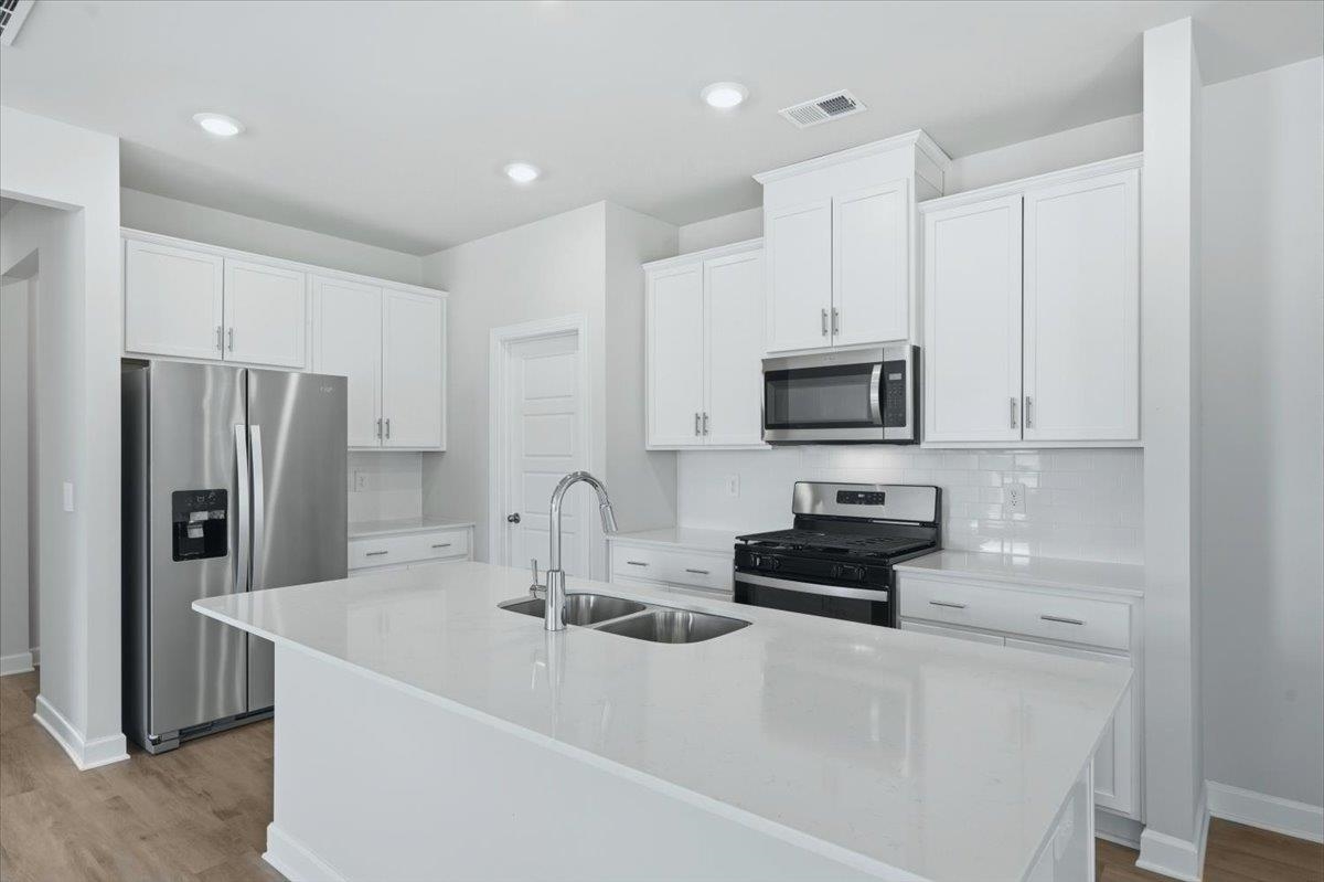 1025 Southwell Drive Property Photo 17