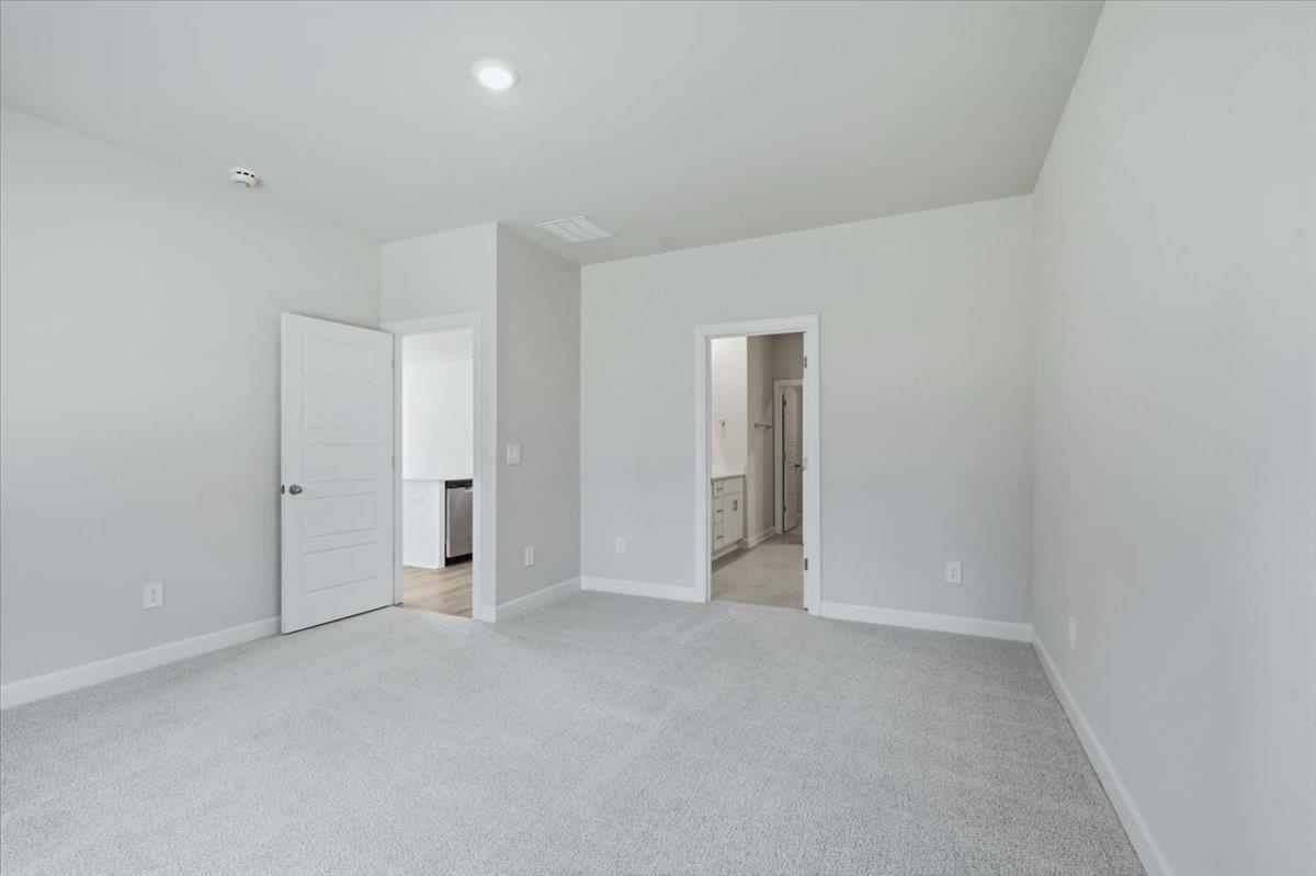 1025 Southwell Drive Property Photo 20