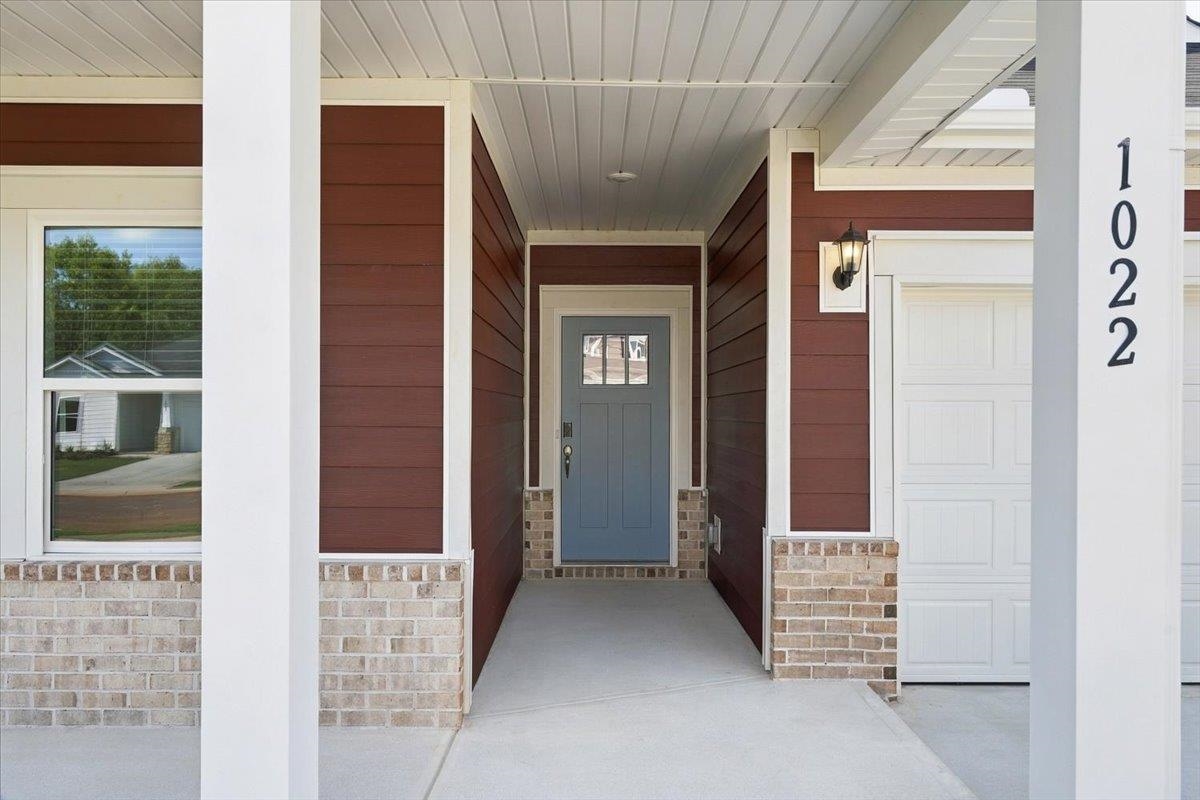 1022 Southwell Drive Property Photo 4