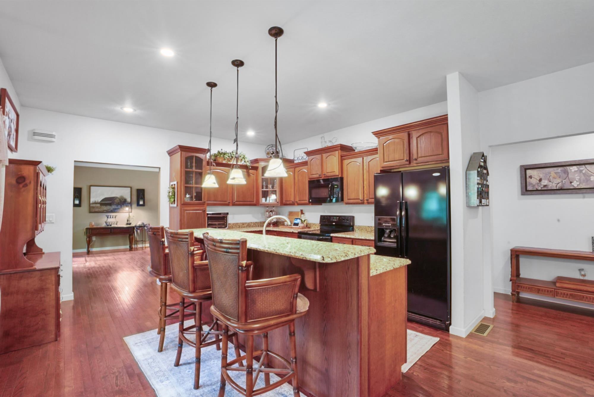 90 King Road Property Photo 10