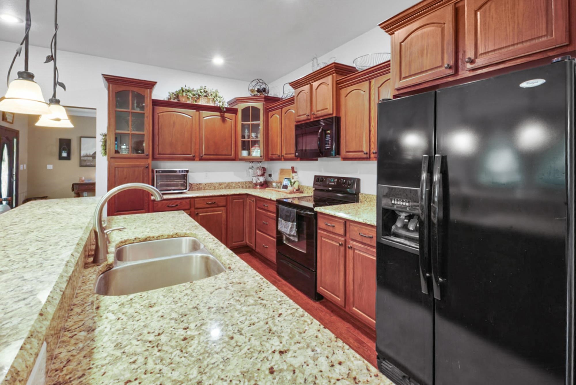 90 King Road Property Photo 11