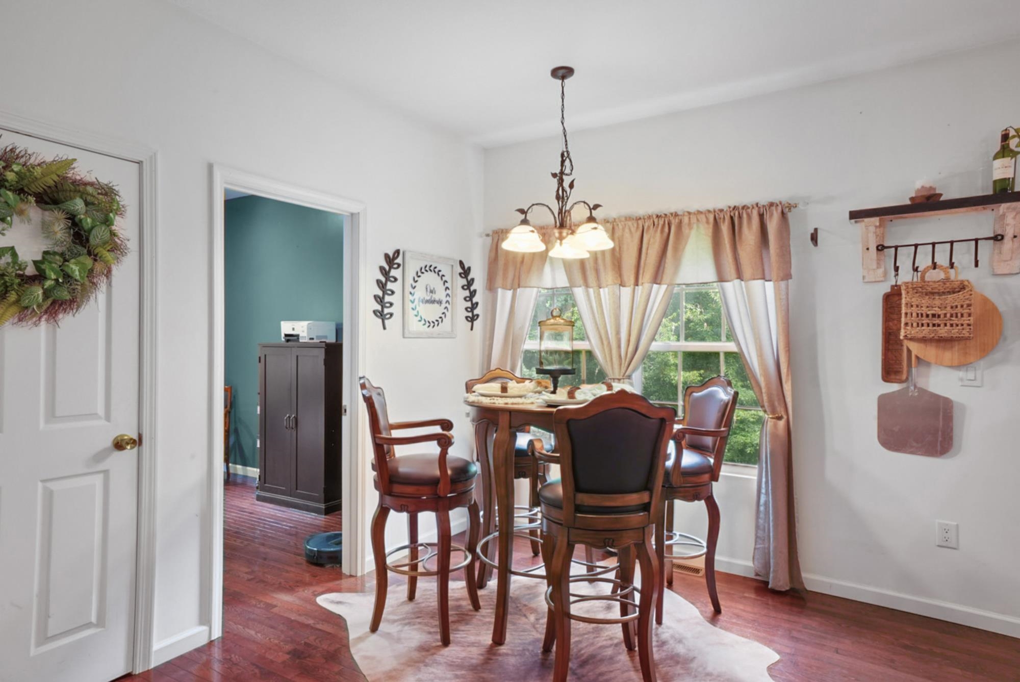 90 King Road Property Photo 13