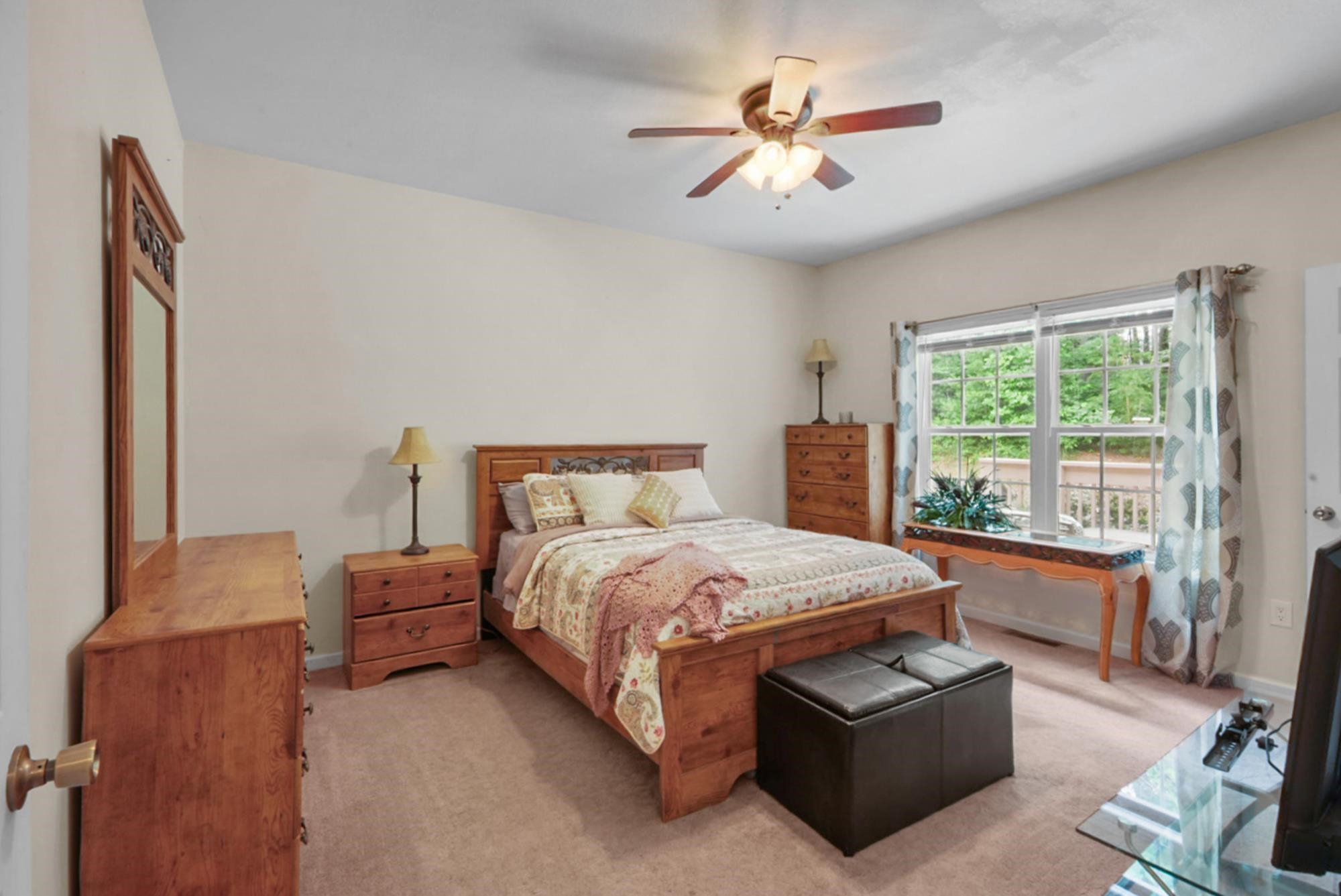 90 King Road Property Photo 16