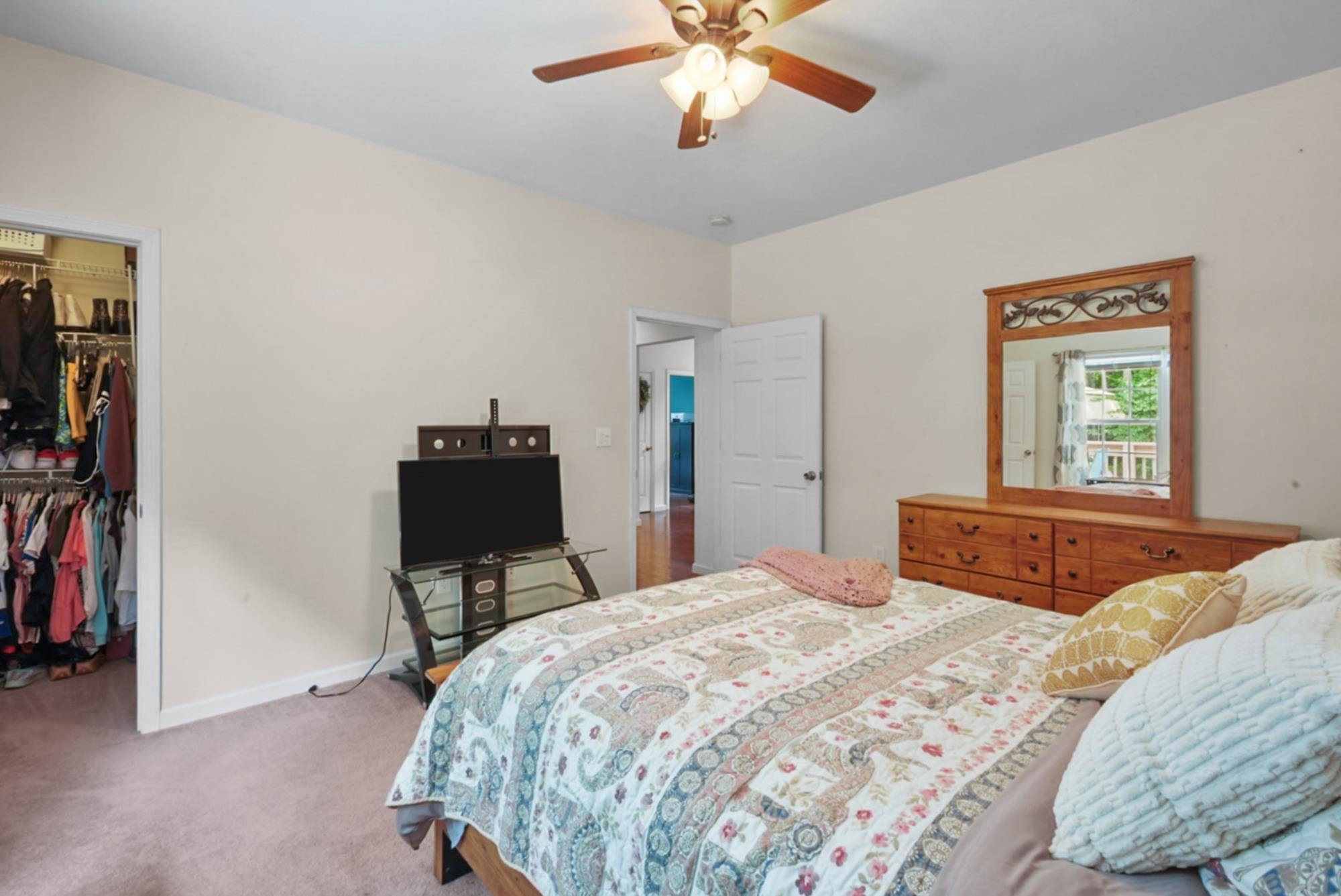 90 King Road Property Photo 17