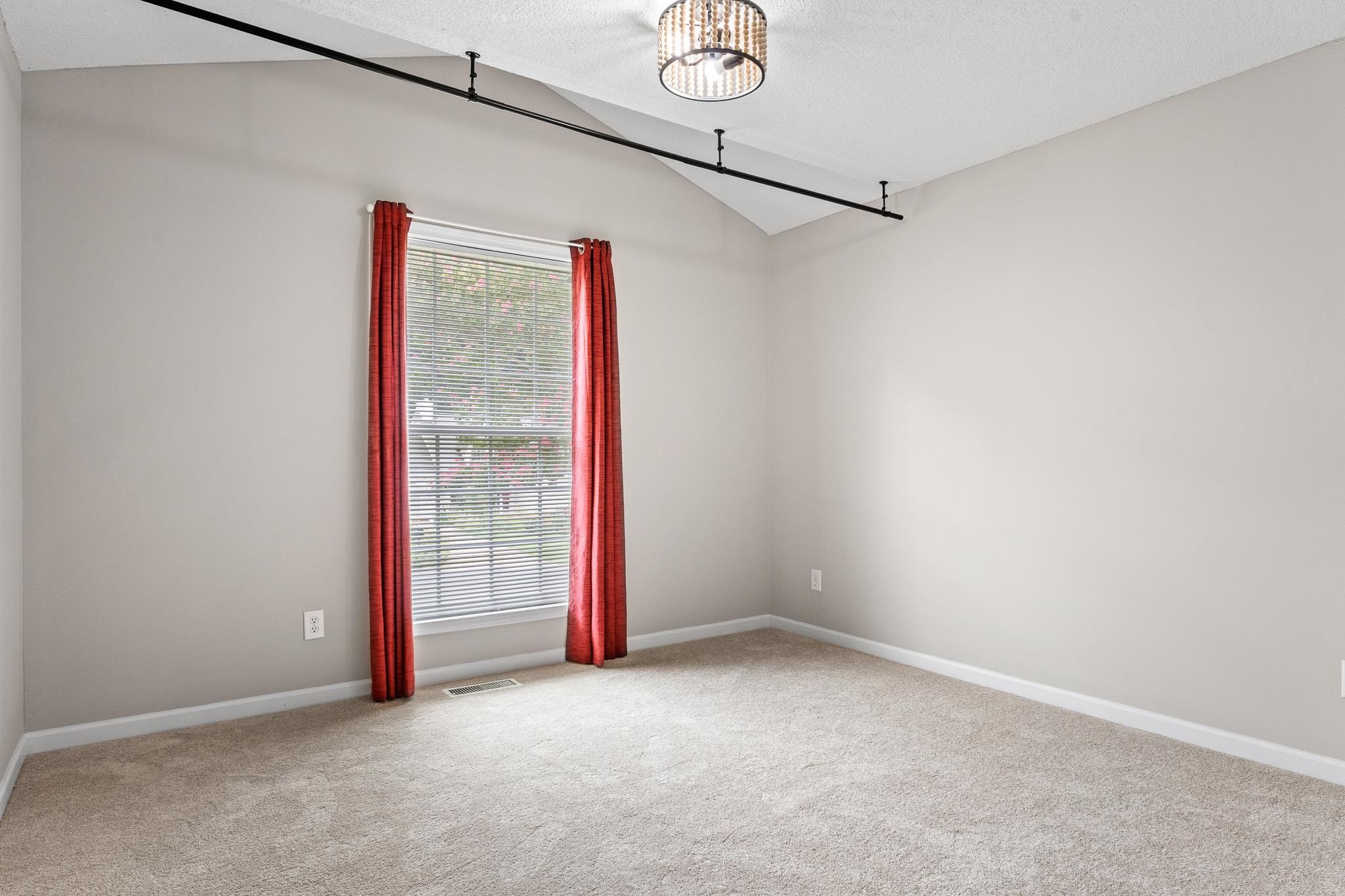 500 Lake Lennox Drive Property Photo 20