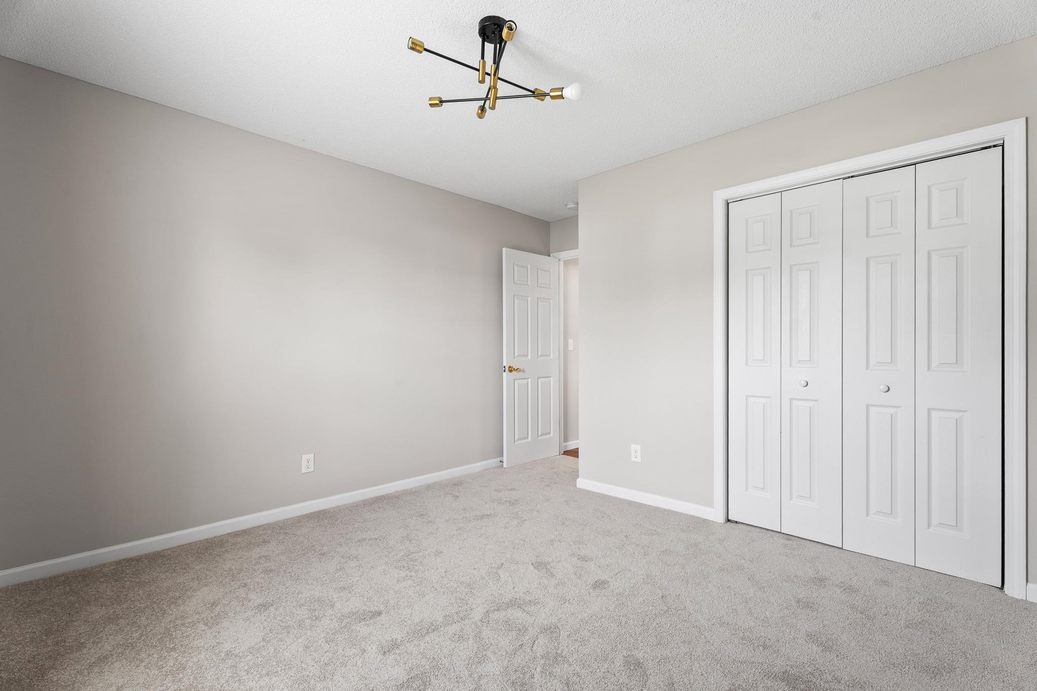 500 Lake Lennox Drive Property Photo 23
