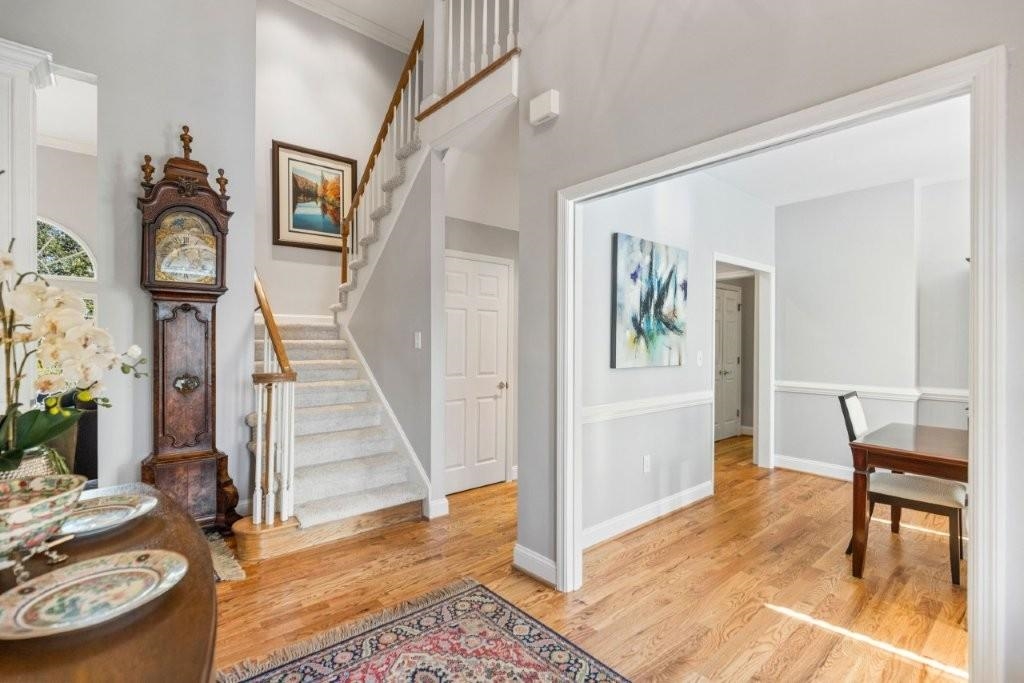 30 Winged Foot Court Property Photo 6