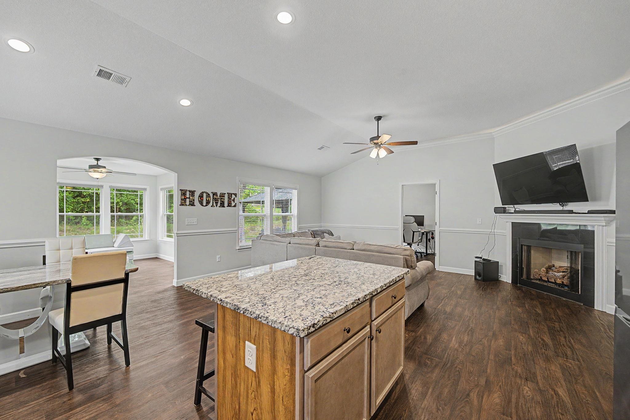 464 Timberwood Drive Property Photo 27