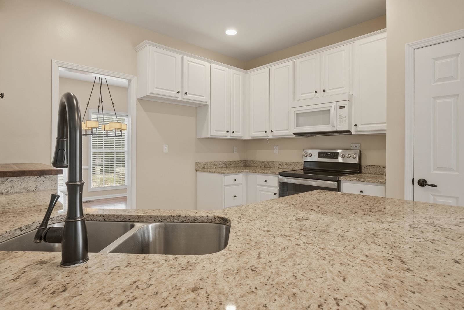211 Sunrise Drive Property Photo 18