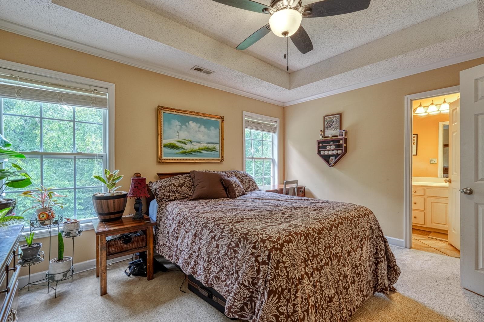 365 Rexford Drive Property Photo 10