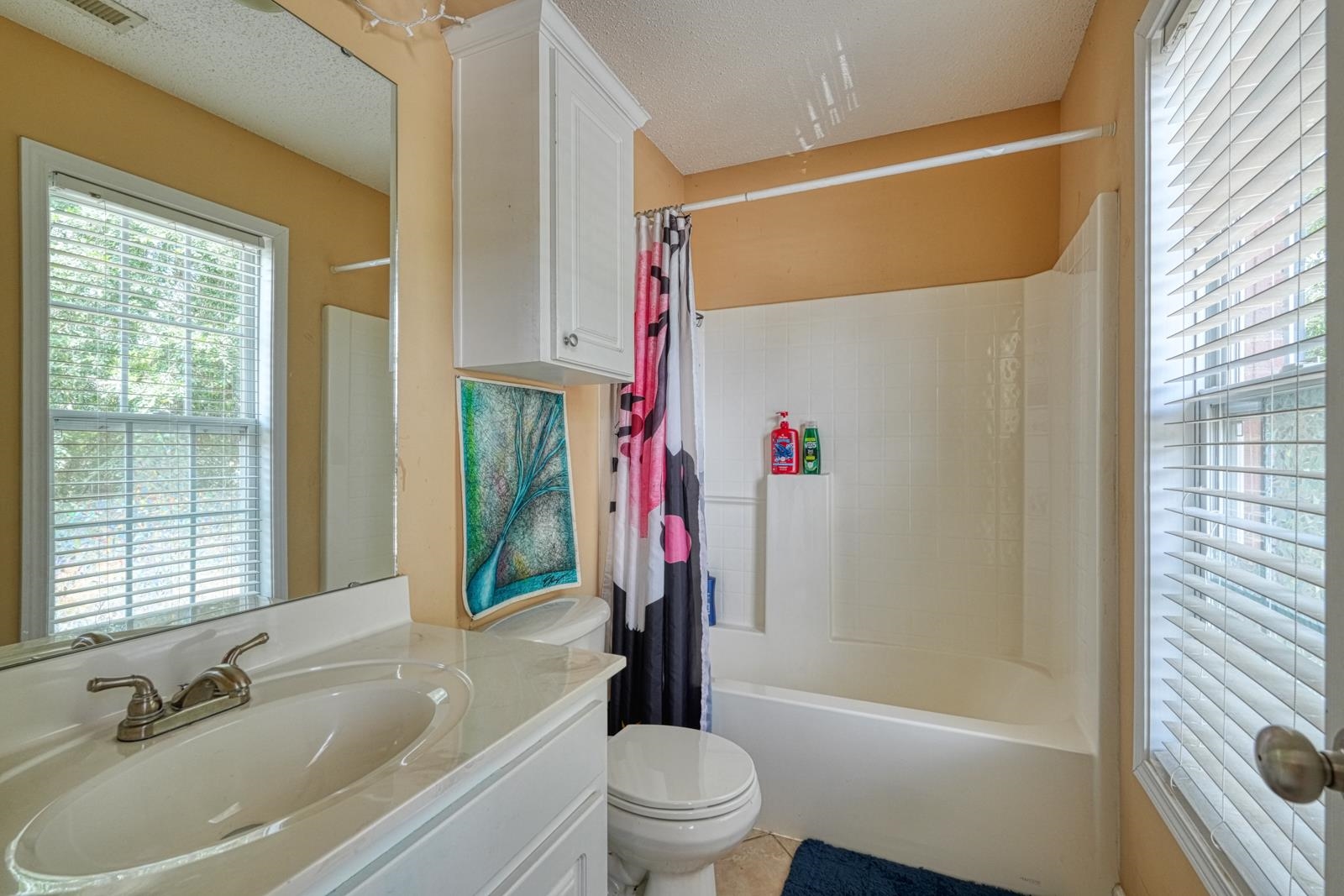 365 Rexford Drive Property Photo 15