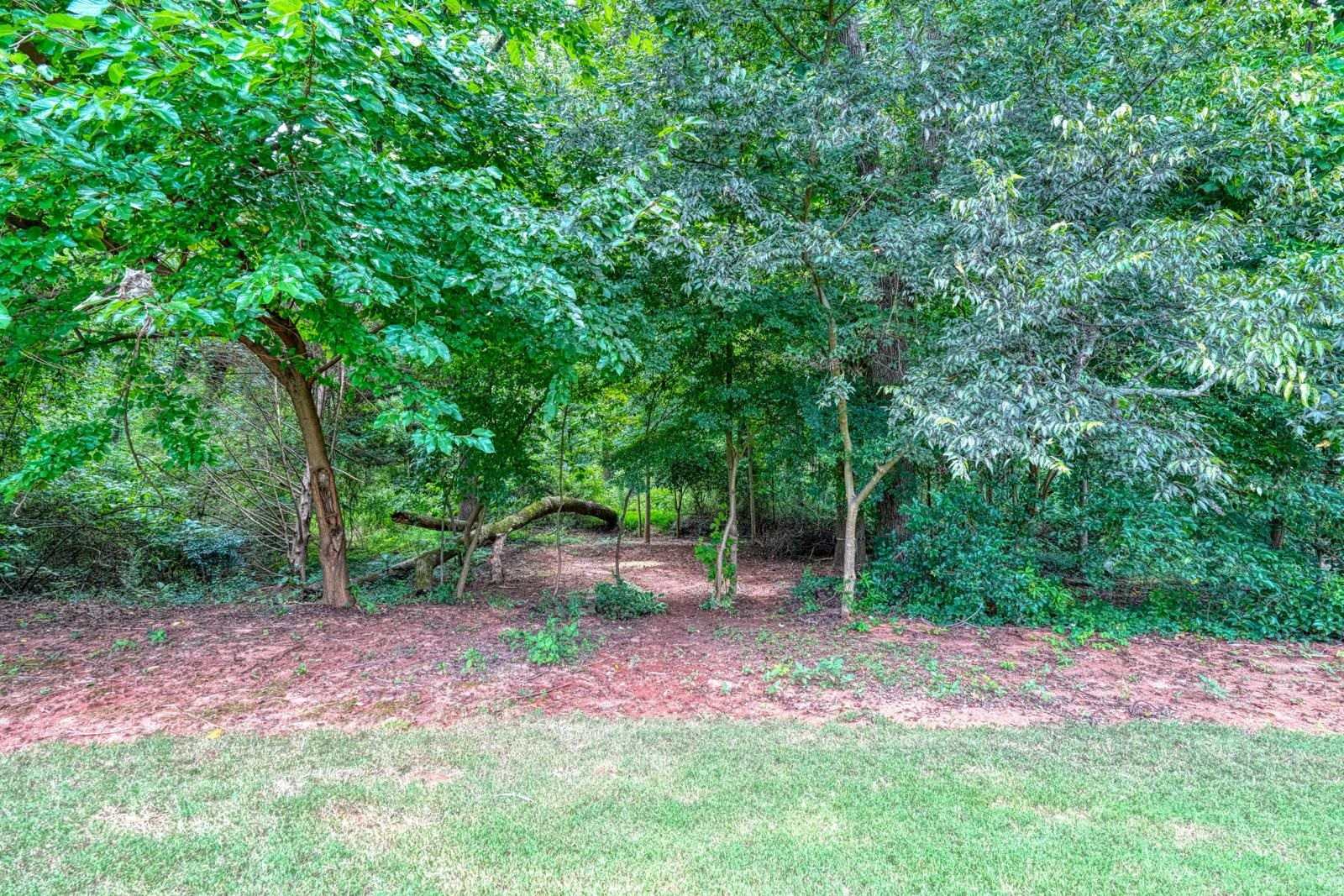 365 Rexford Drive Property Photo 20