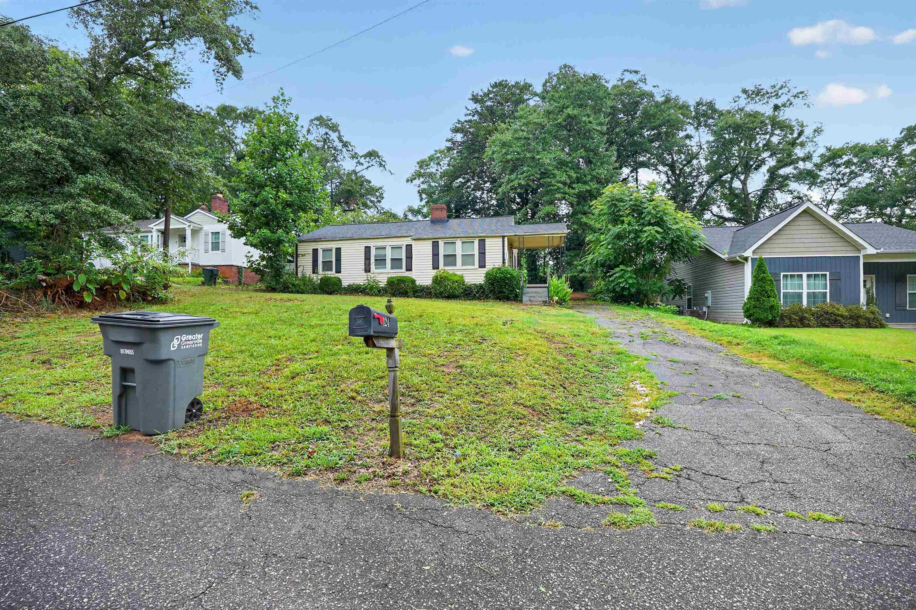 124 Crosby Circle Property Photo 10