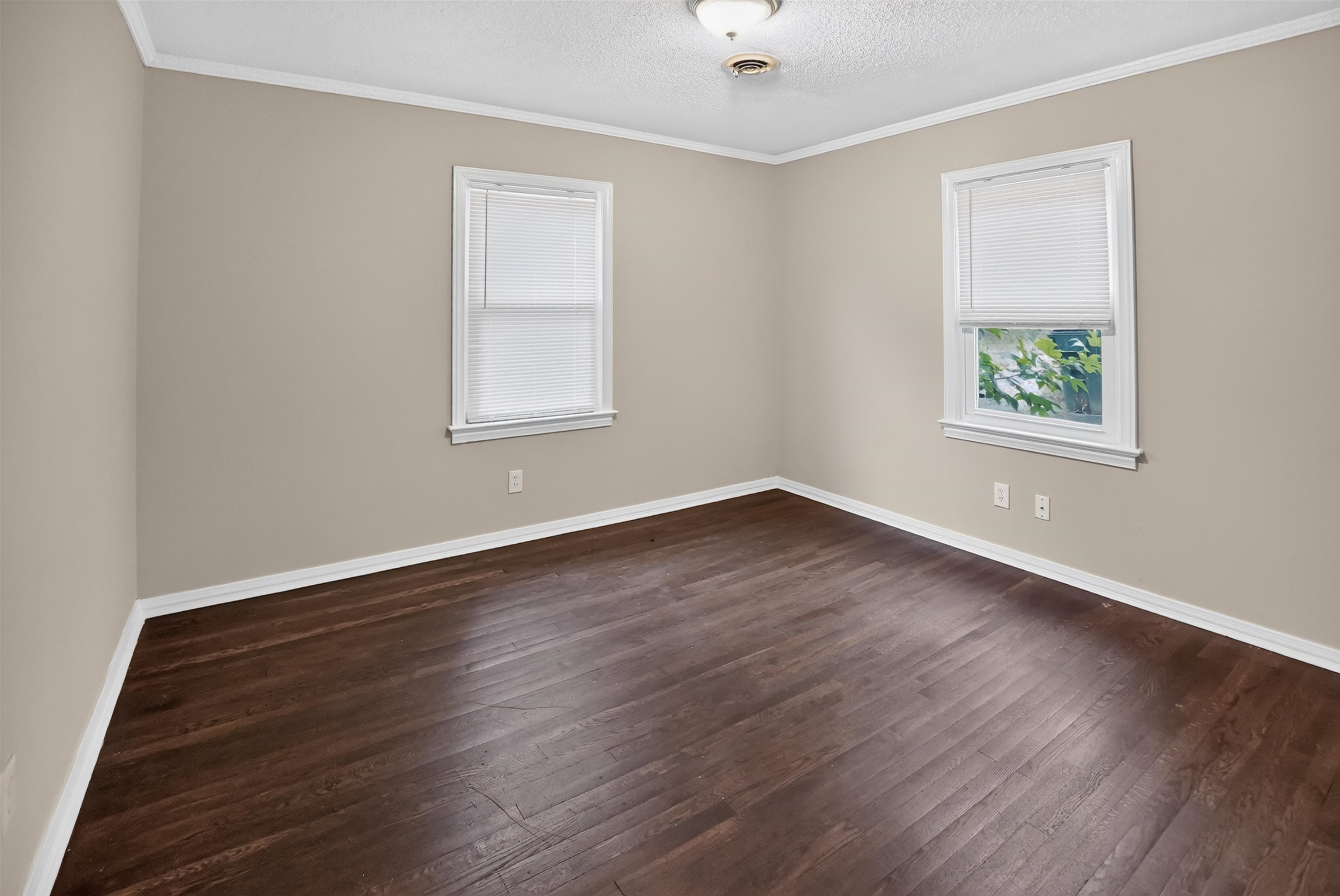 124 Crosby Circle Property Photo 17