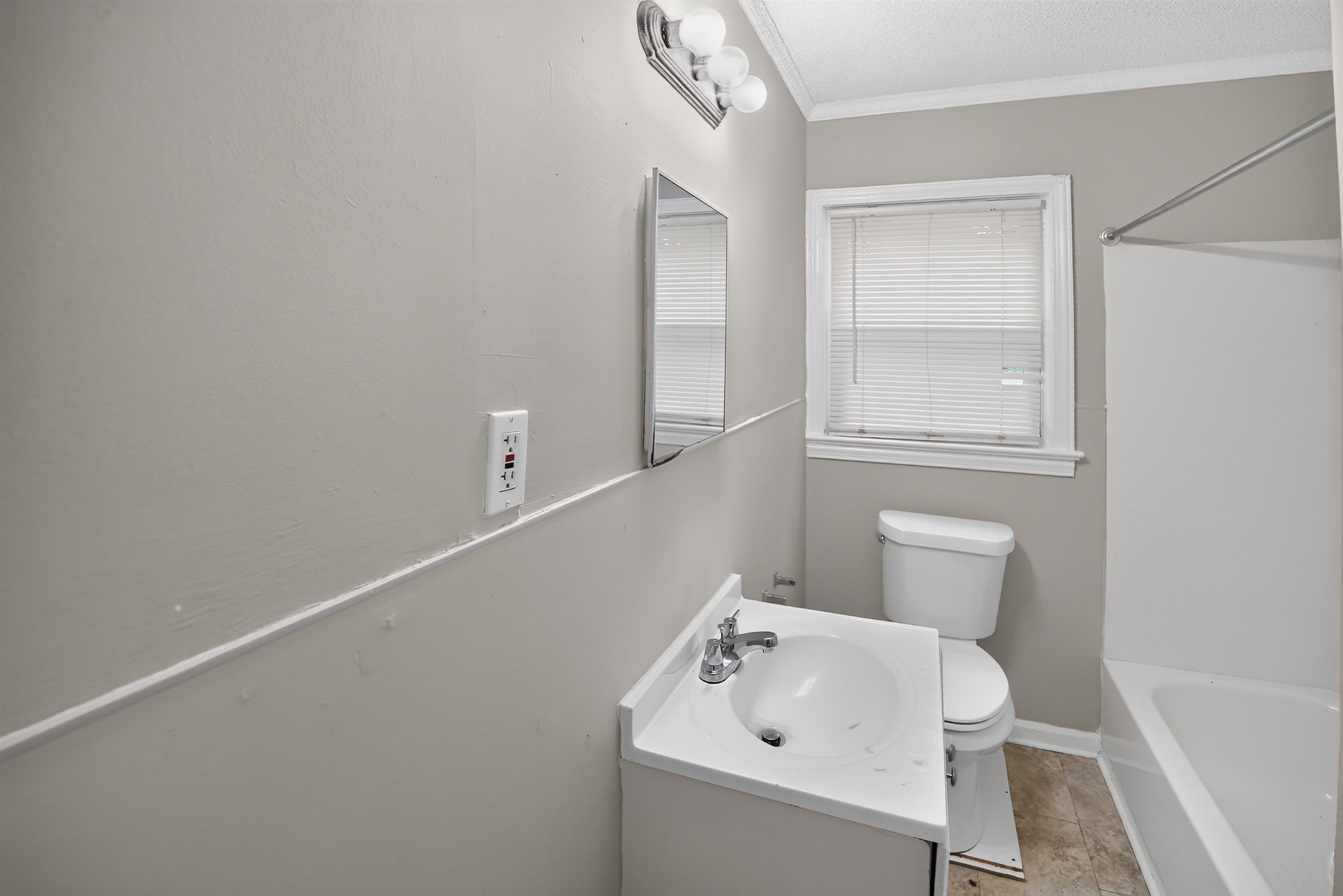 124 Crosby Circle Property Photo 27