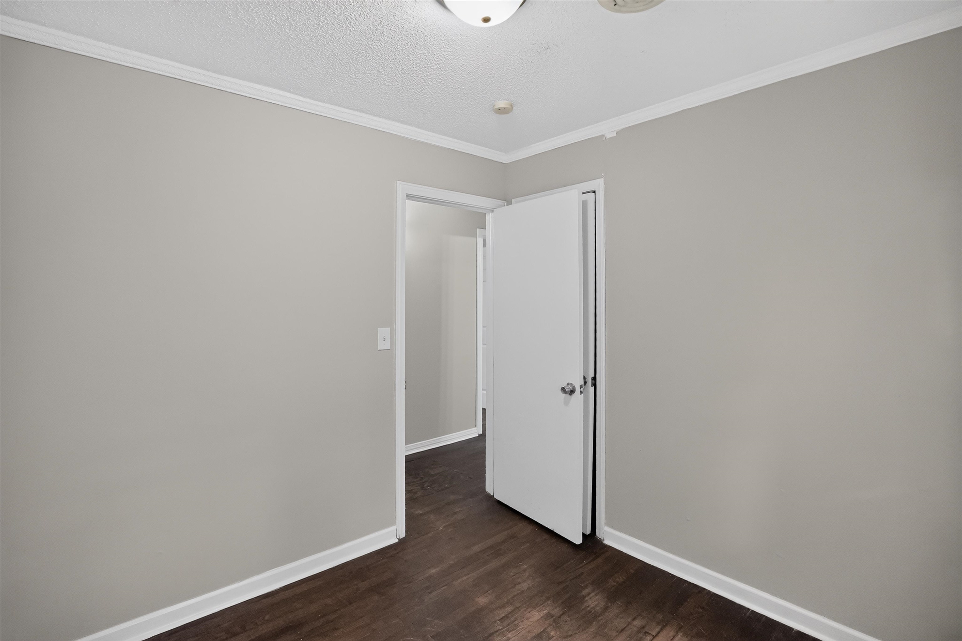 124 Crosby Circle Property Photo 32