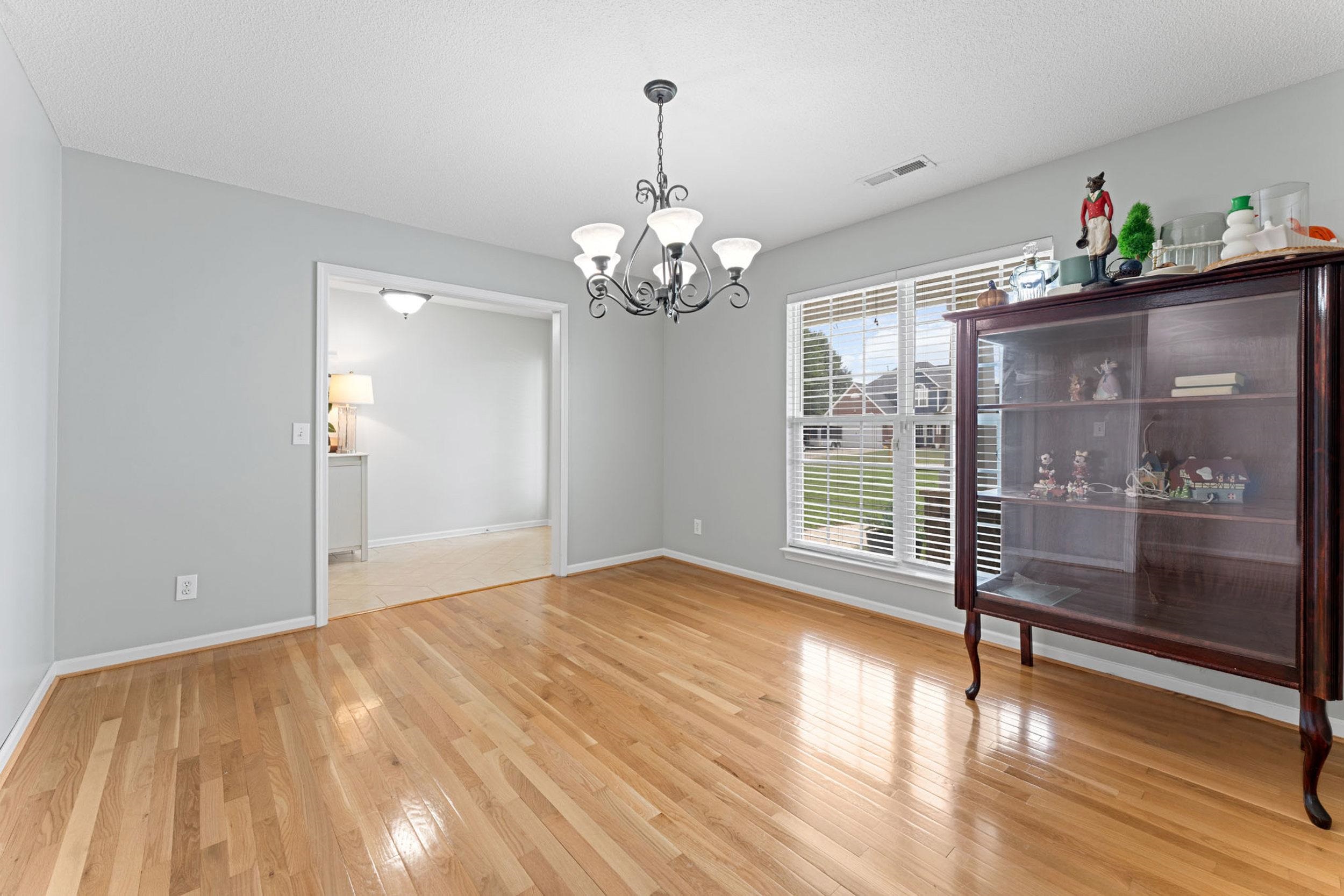 148 N Heron Drive Property Photo 7