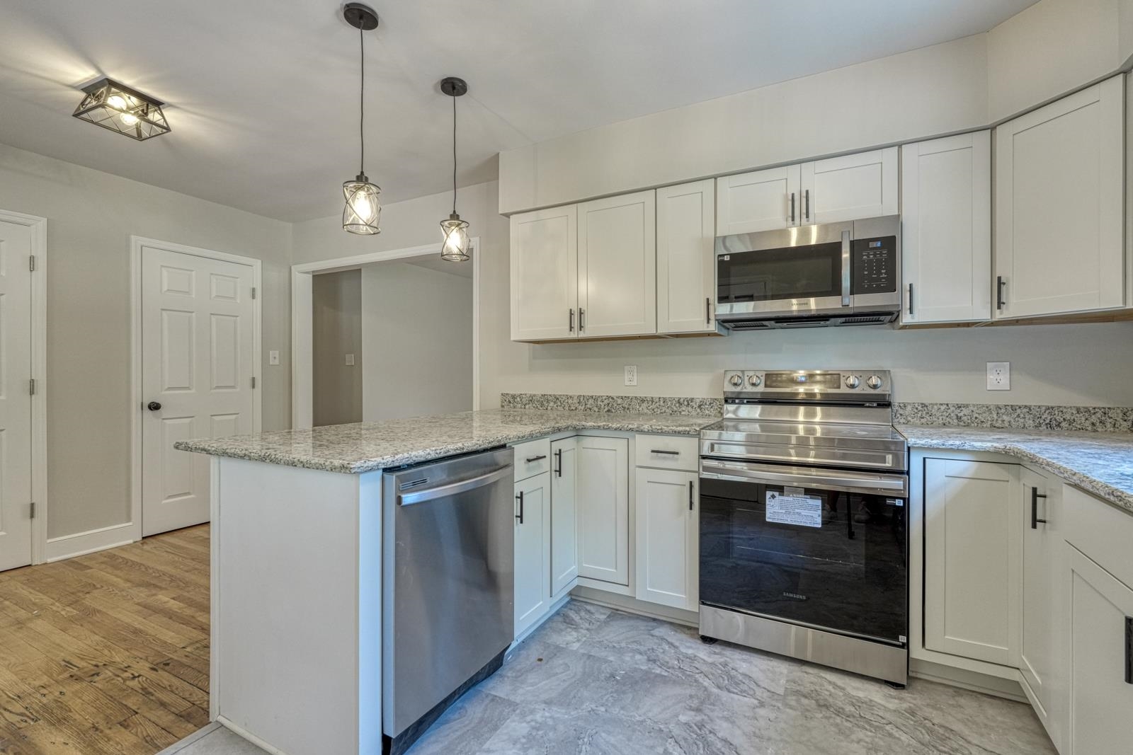 112 Cardinal Avenue Property Photo 21