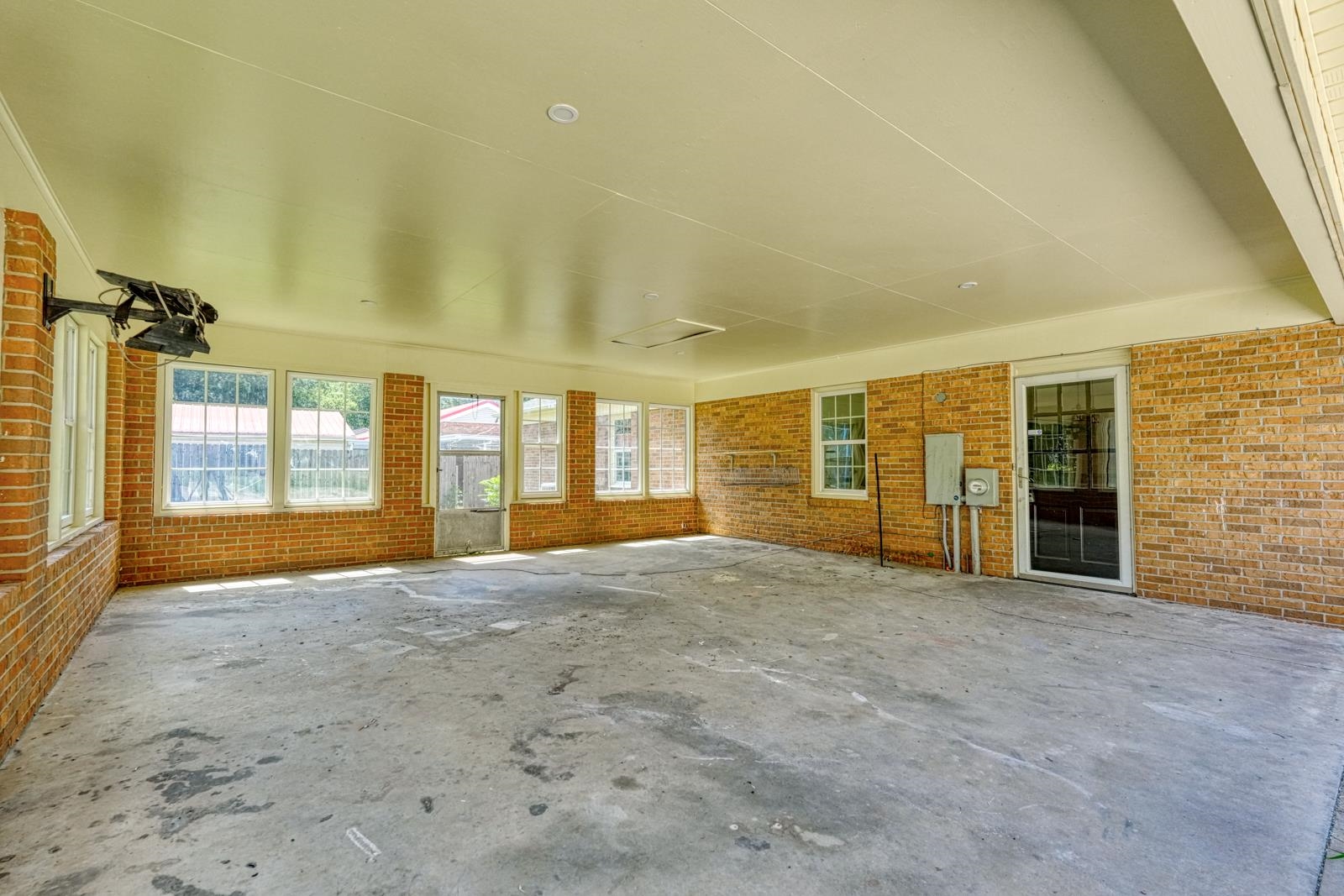 112 Cardinal Avenue Property Photo 29