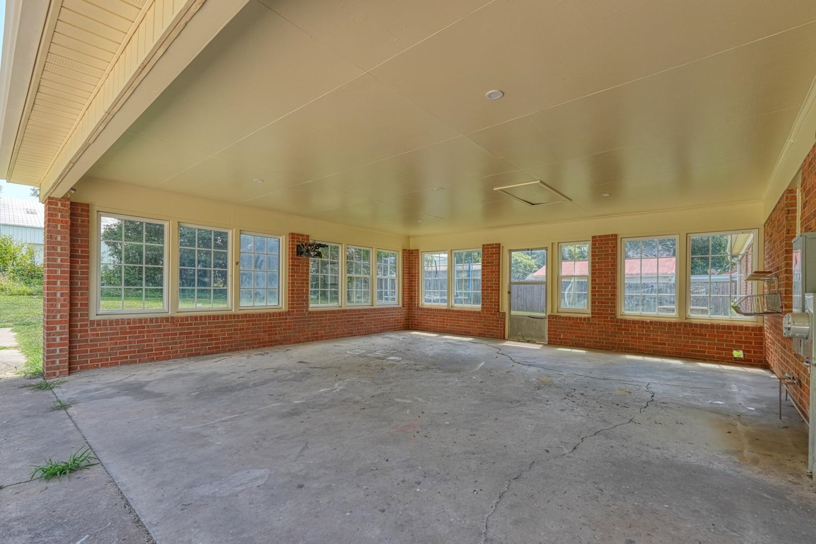 112 Cardinal Avenue Property Photo 31