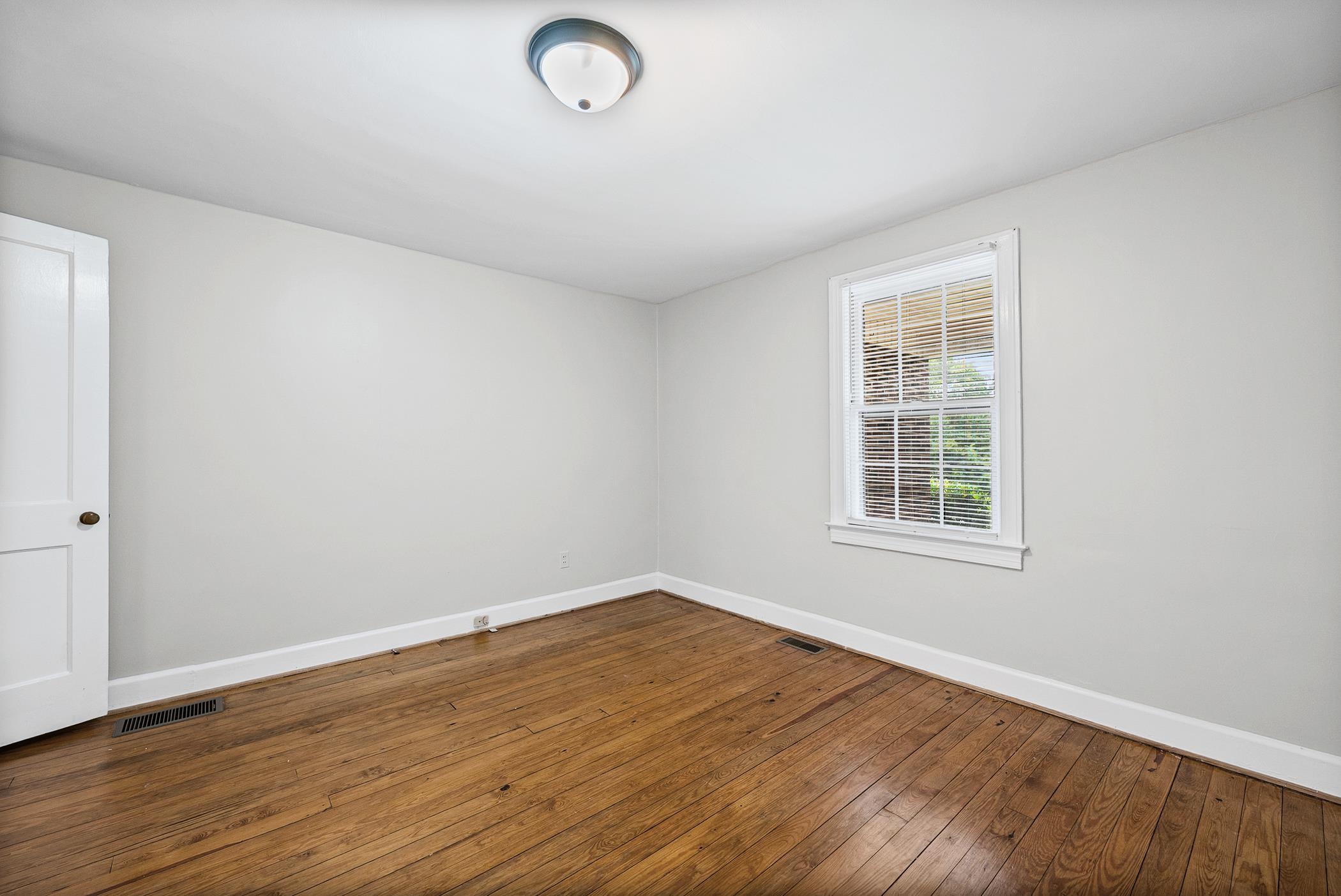 300 Old Petrie Road Property Photo 21