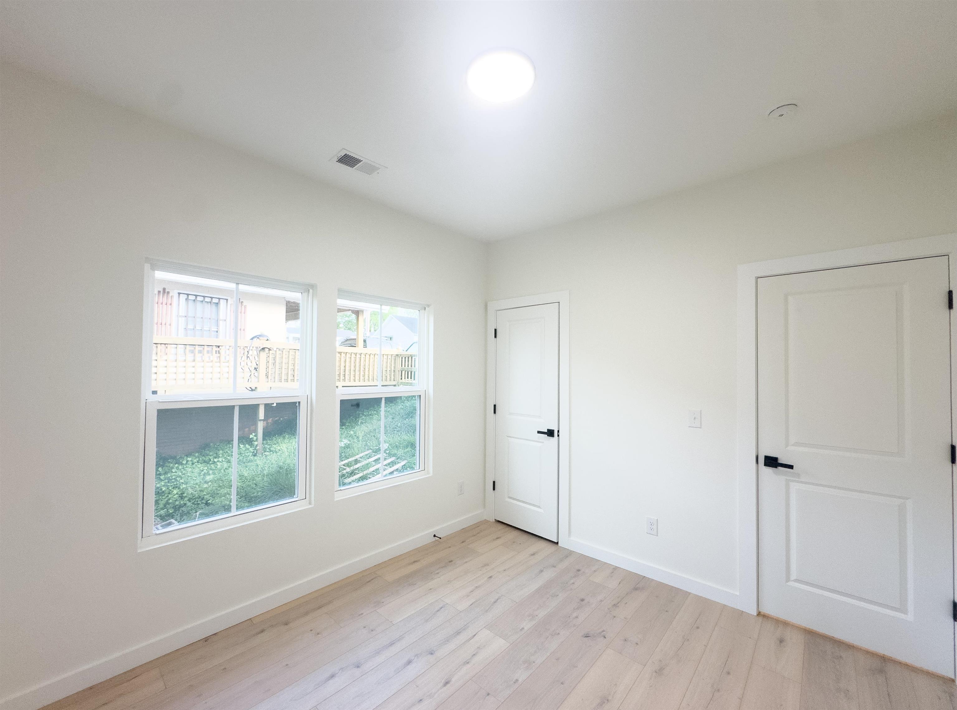 193 W Wood Street Property Photo 15
