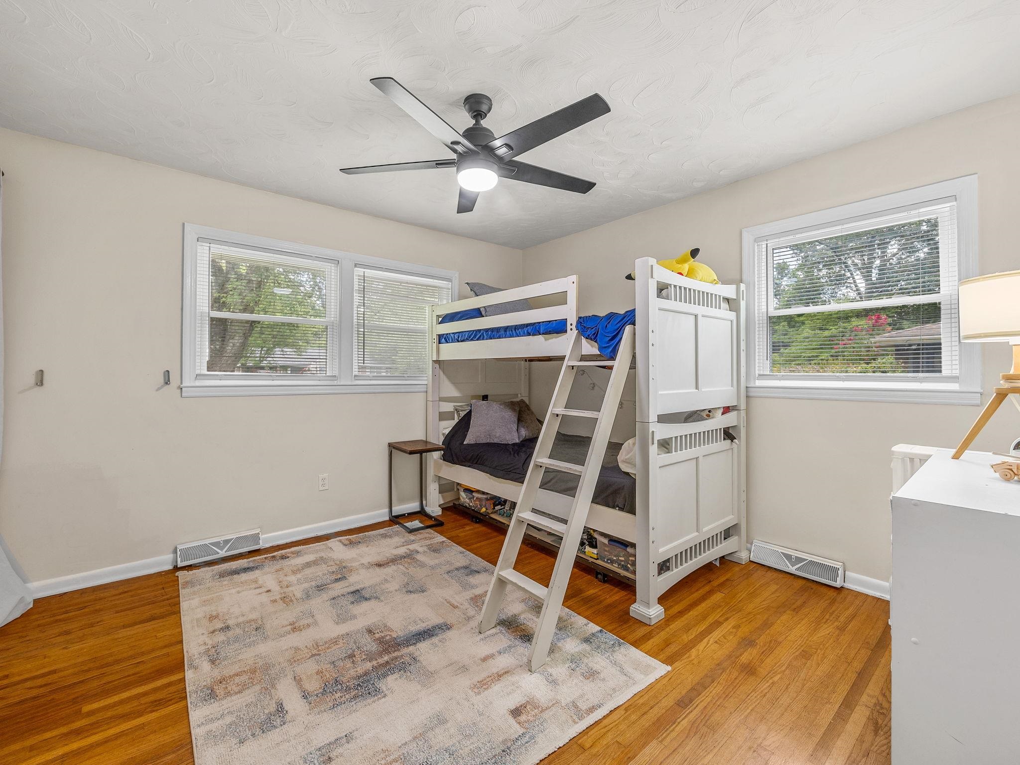 304 Earl Drive Property Photo 20