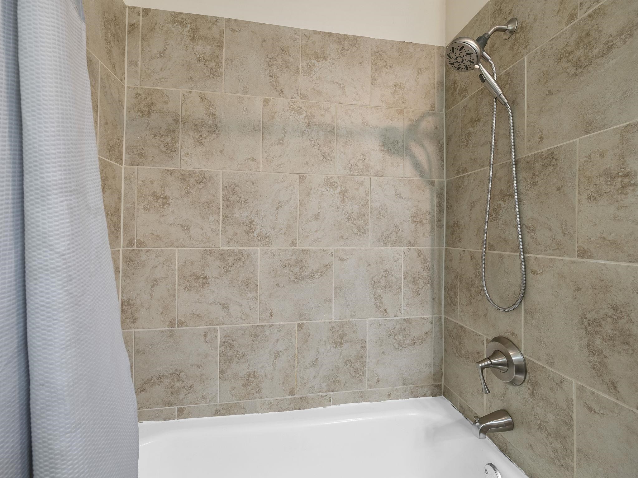 304 Earl Drive Property Photo 23