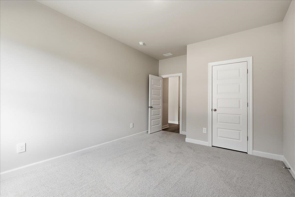 103 Swan Grove Trail Property Photo 18