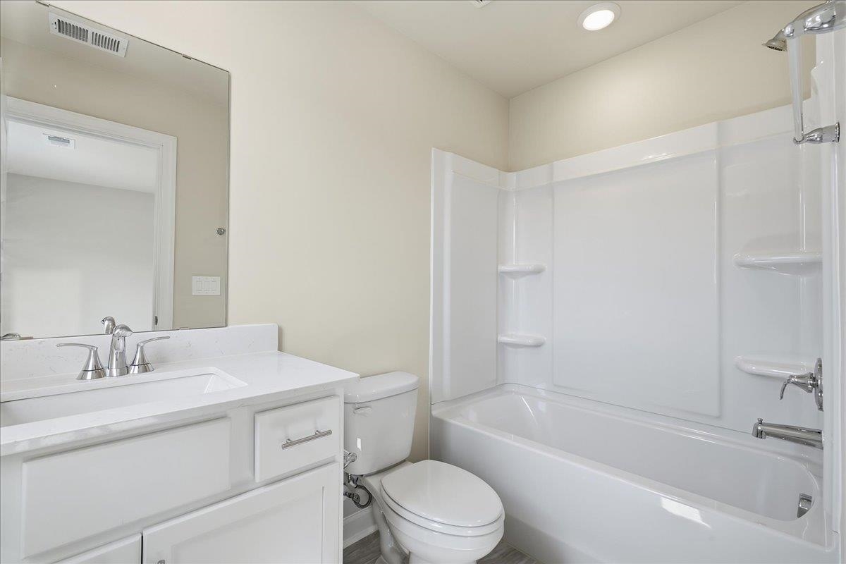 103 Swan Grove Trail Property Photo 23