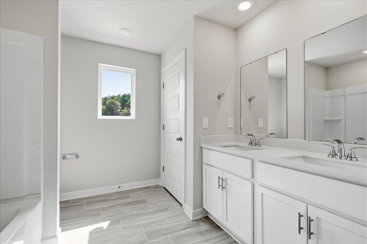 103 Swan Grove Trail Property Photo 30